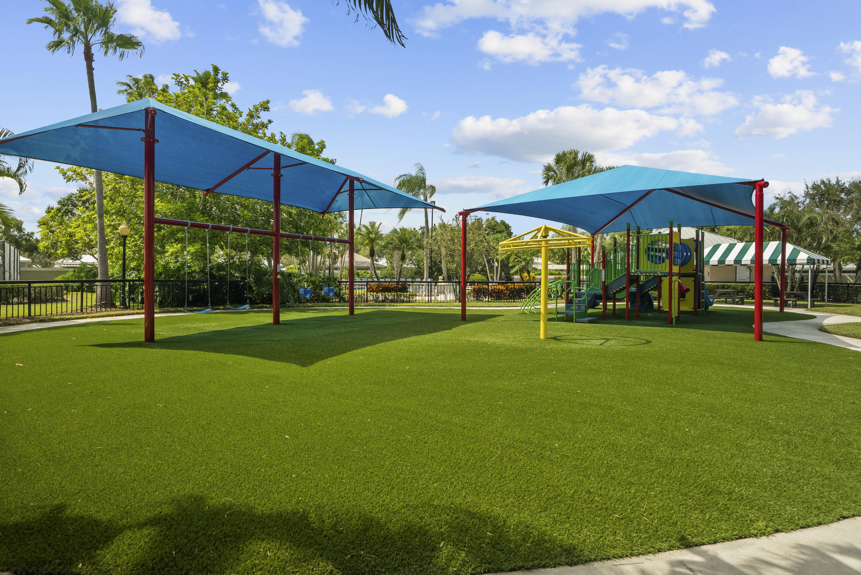 1599 SW Springfield Court