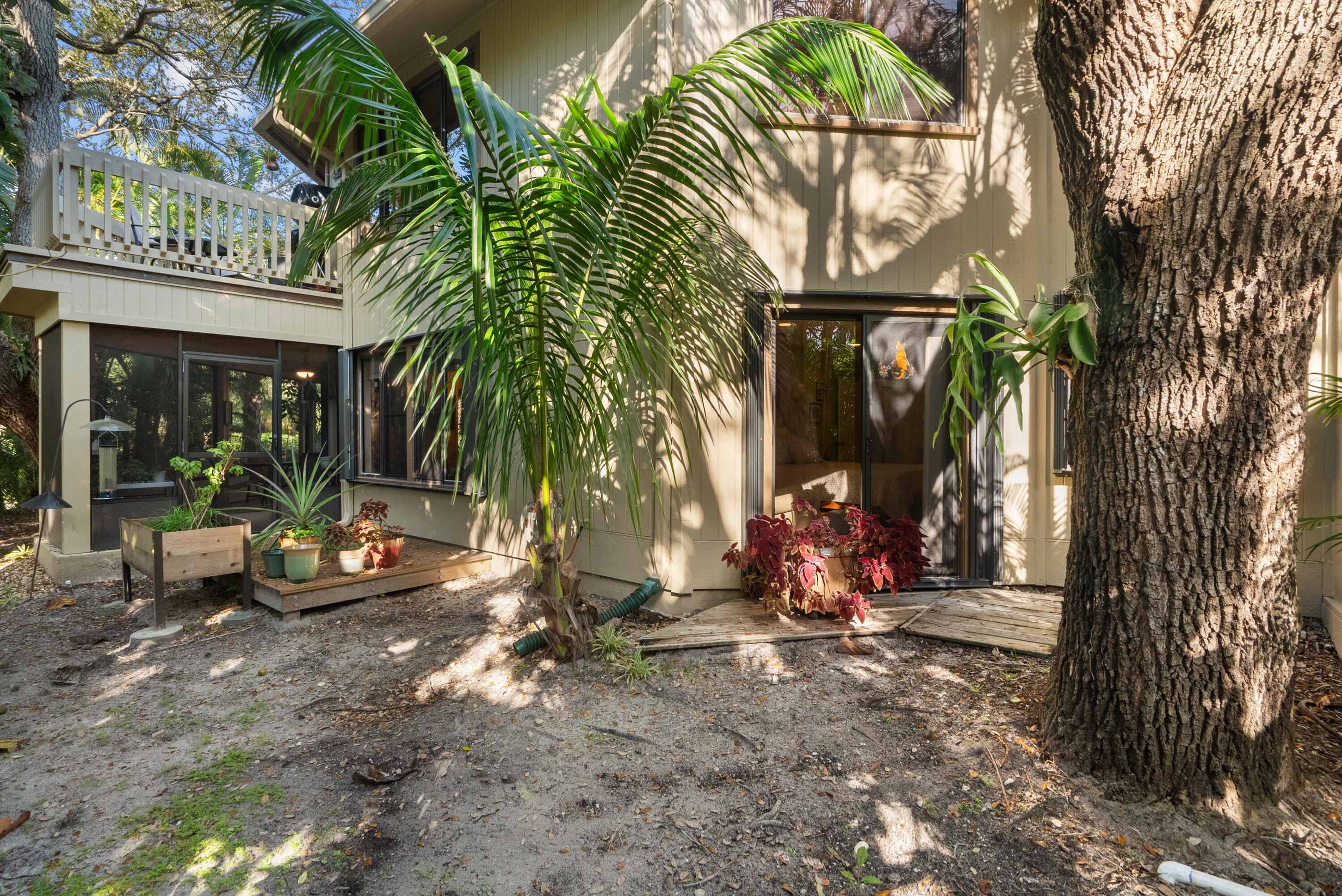5200 SE Schooner Oaks Way