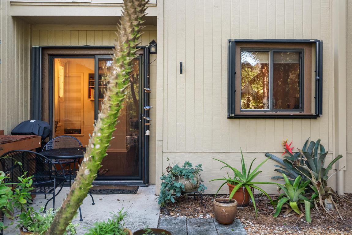 5200 SE Schooner Oaks Way