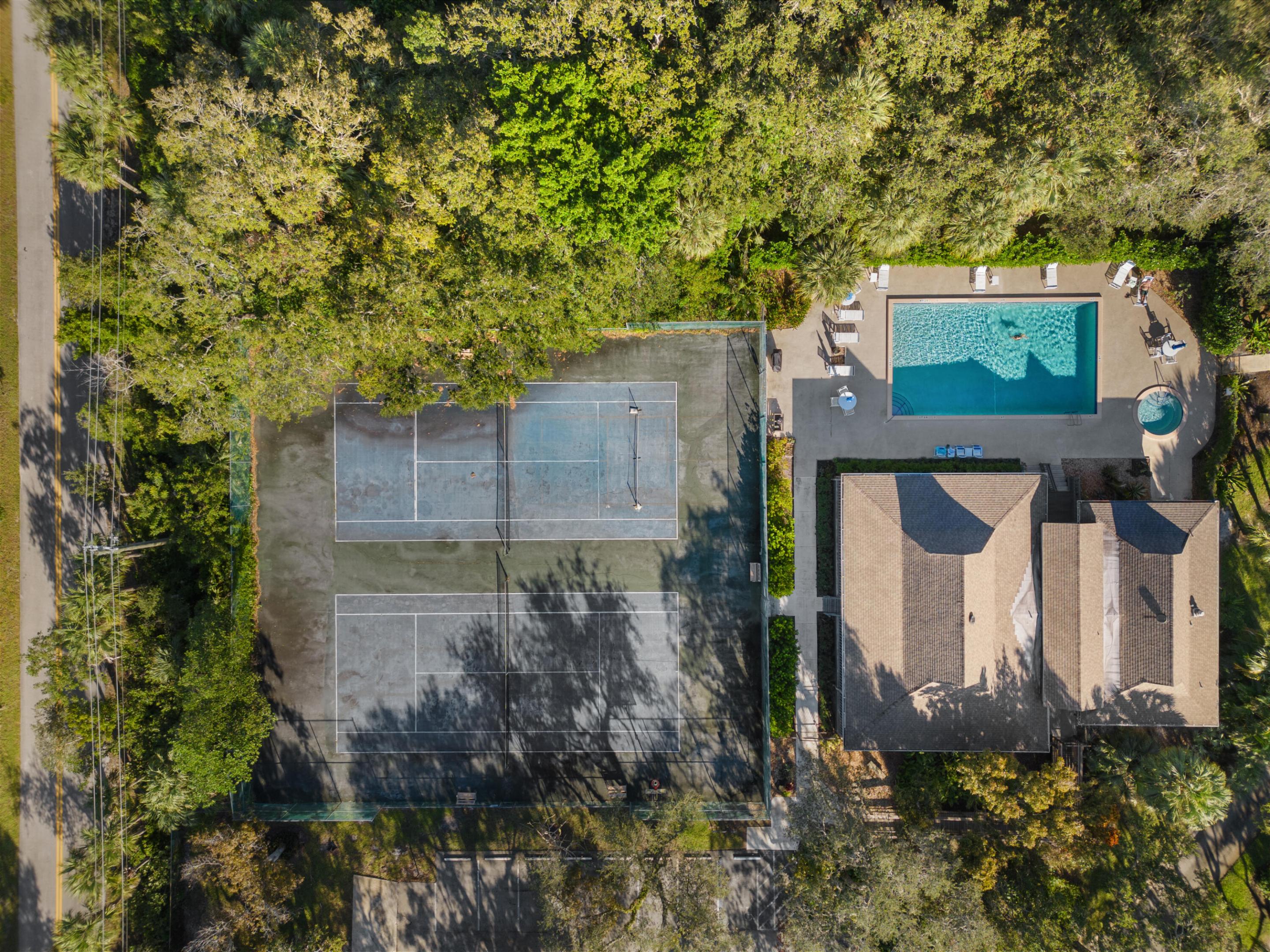 5200 SE Schooner Oaks Way