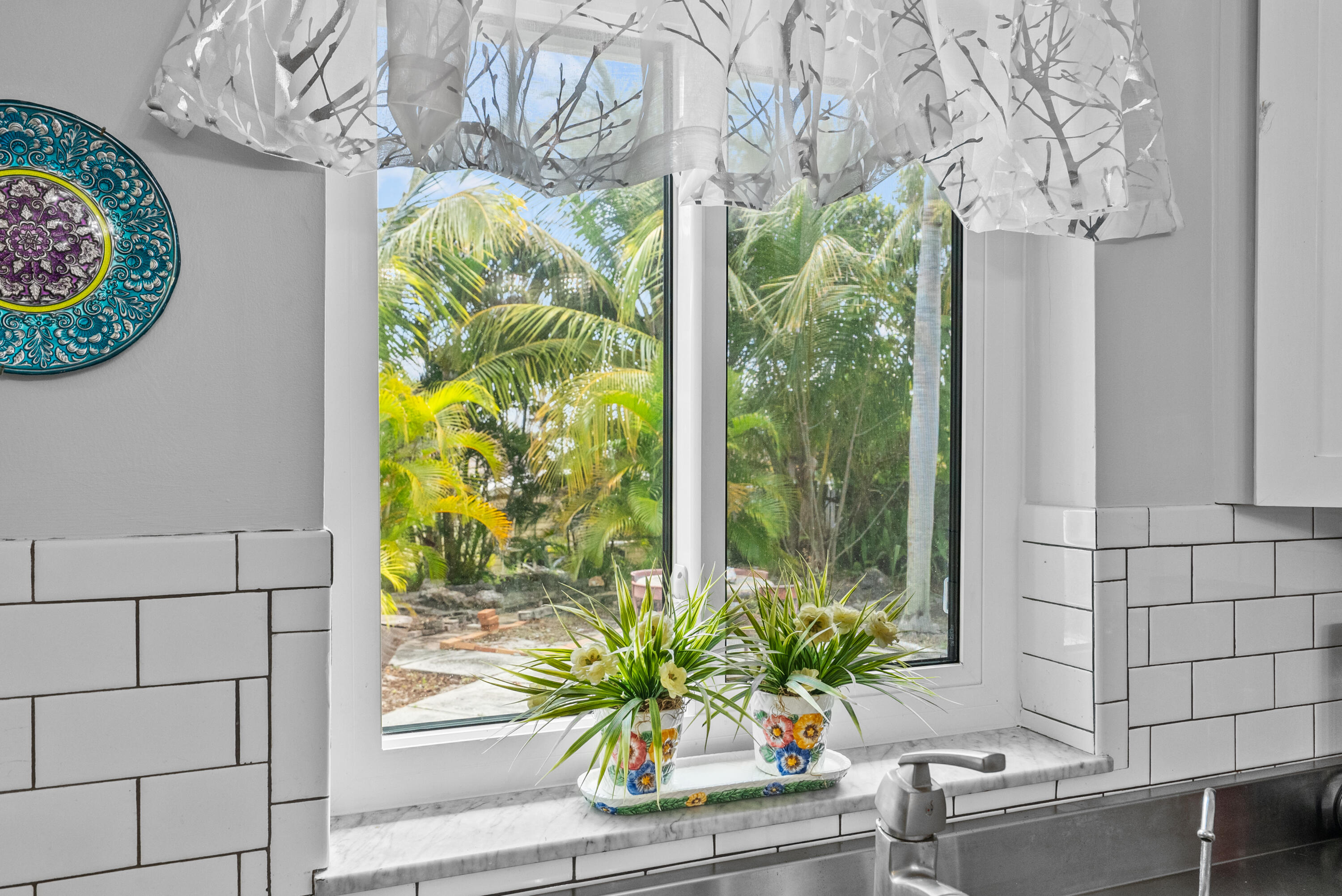 8711 SE Eagle Avenue