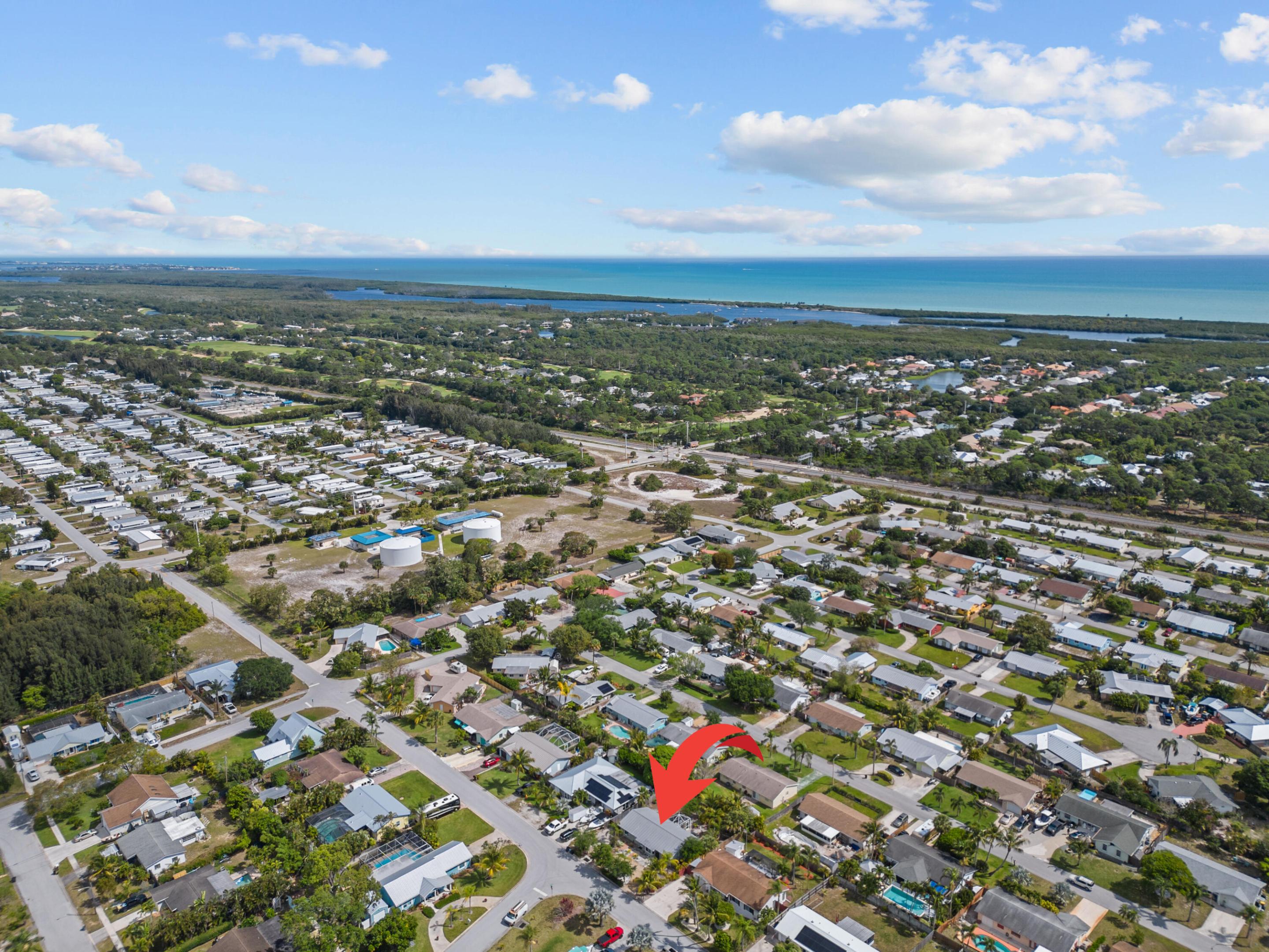 8711 SE Eagle Avenue