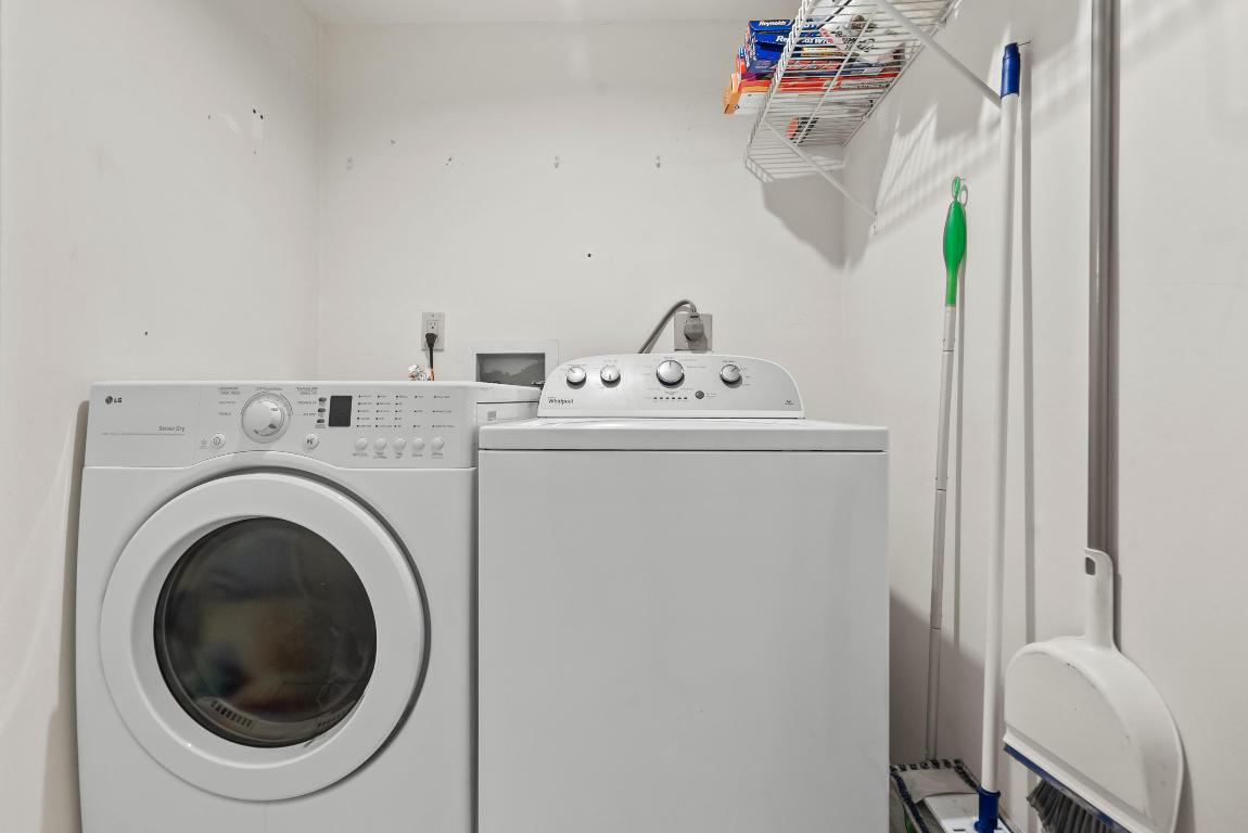 2089 SW Olympic Club Terrace