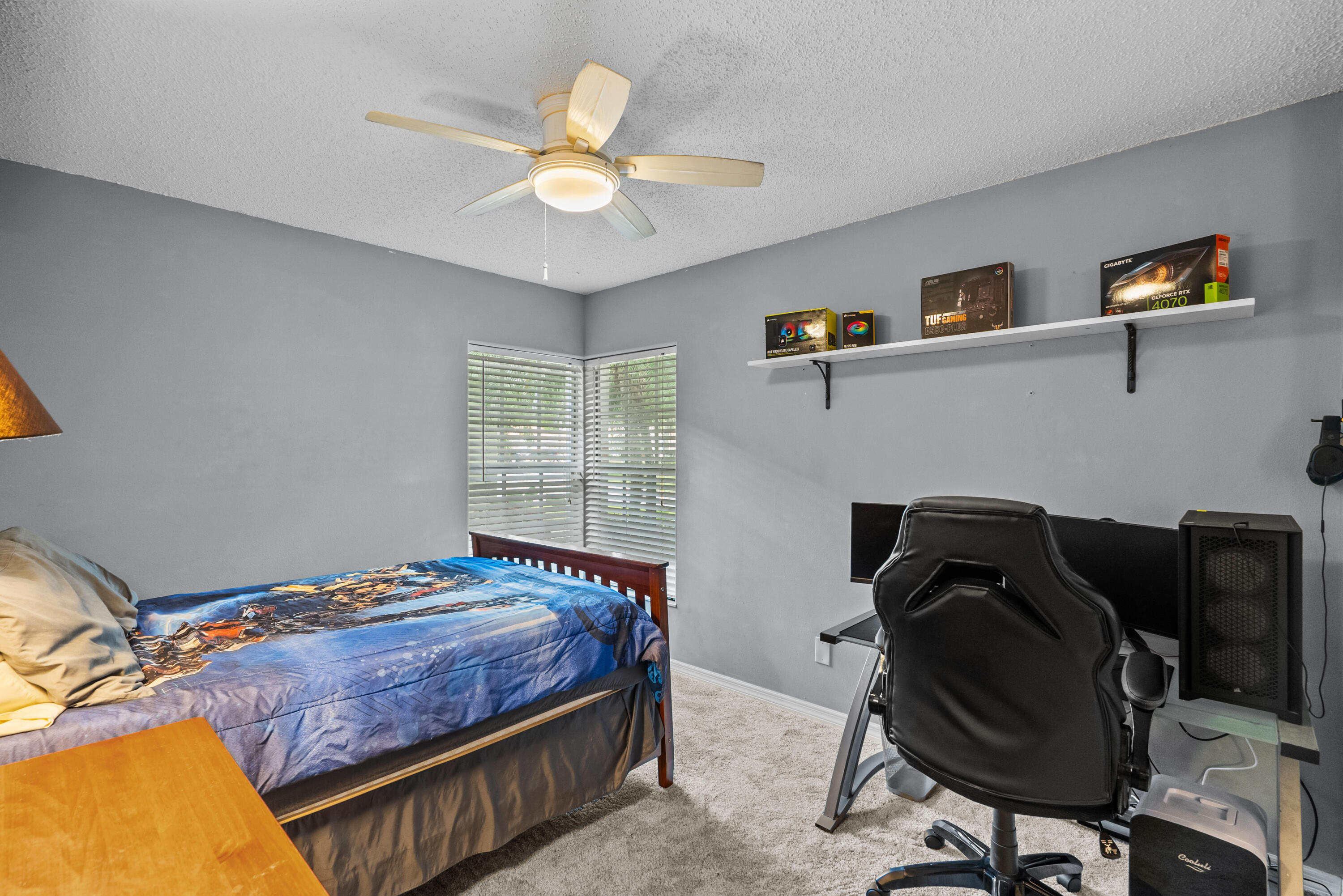 2089 SW Olympic Club Terrace