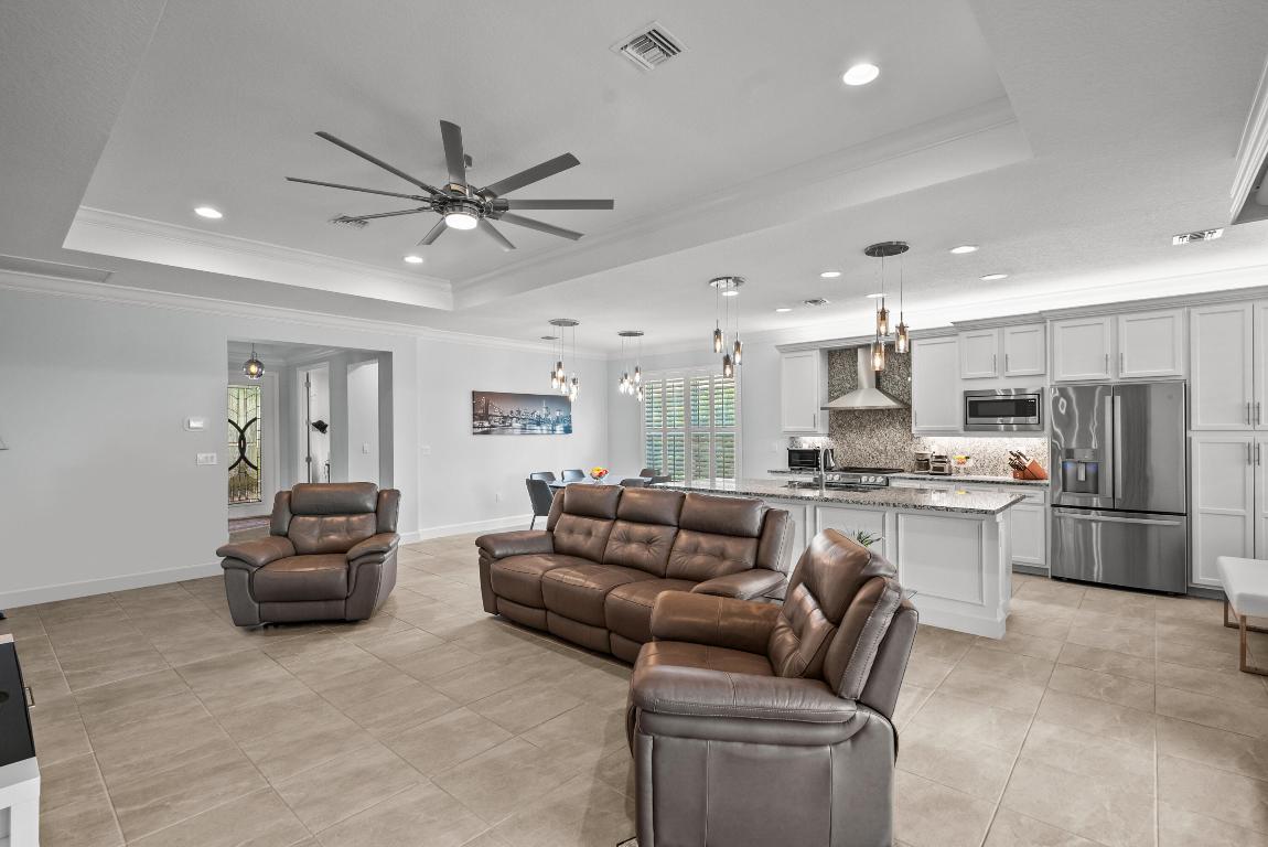 11402 SW Half Moon Lake Lane