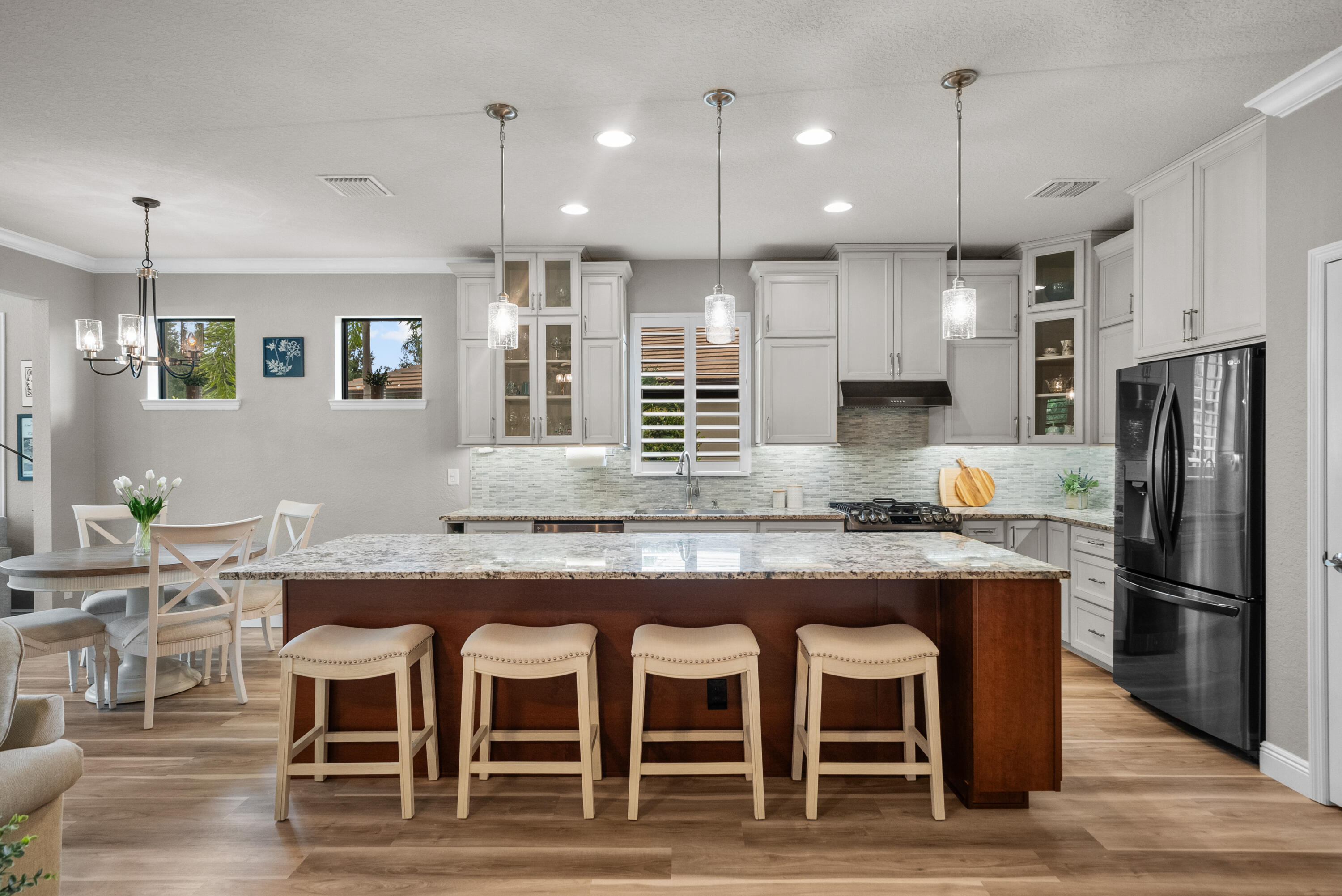 453 SE Bancroft Court