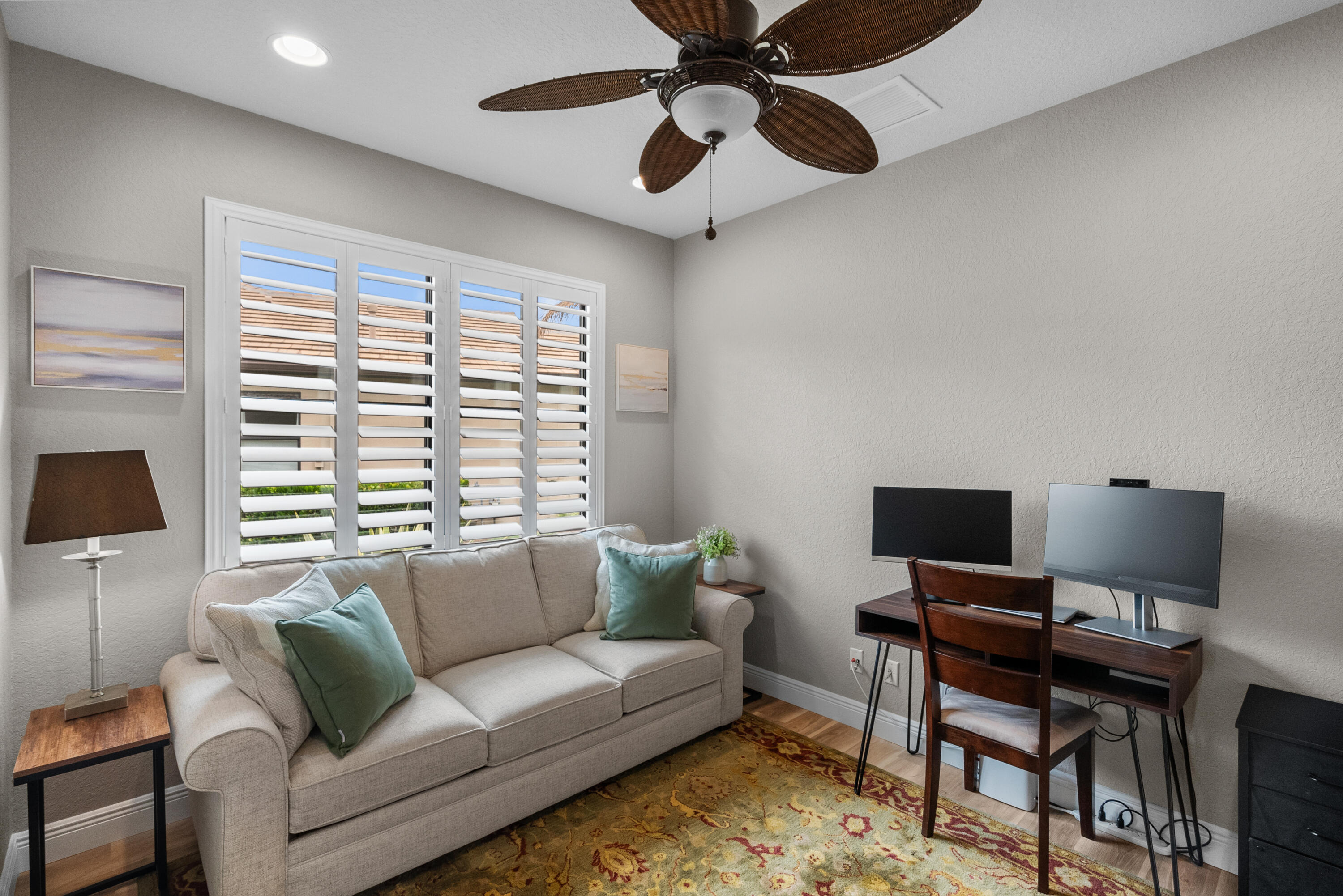 453 SE Bancroft Court