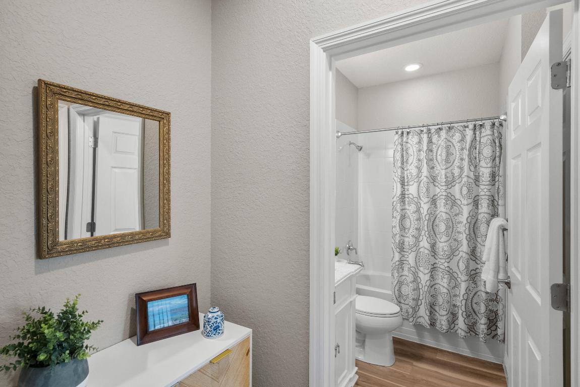 453 SE Bancroft Court