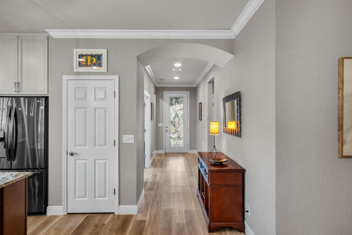 453 SE Bancroft Court