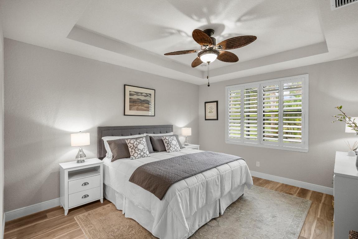 453 SE Bancroft Court