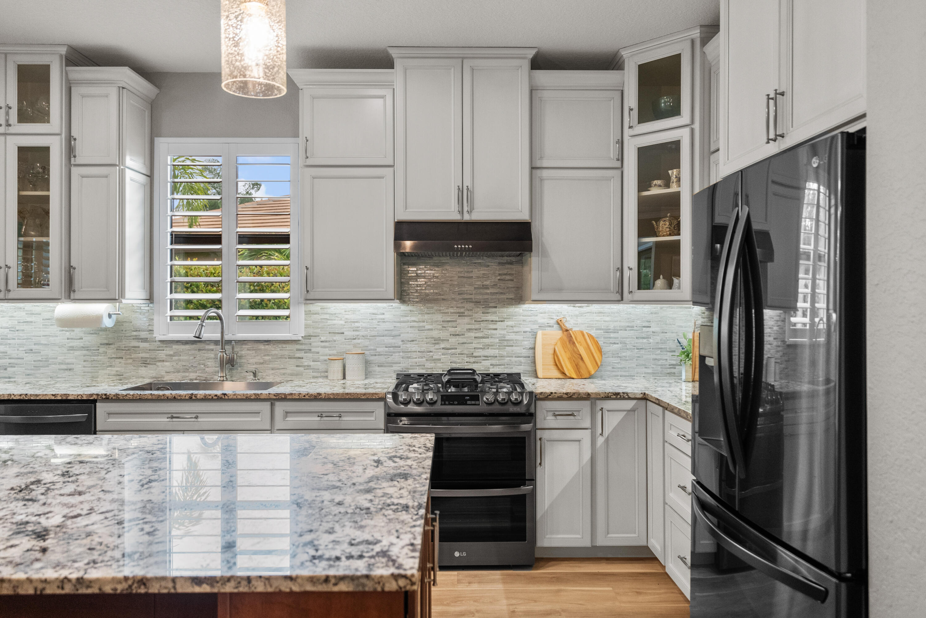 453 SE Bancroft Court