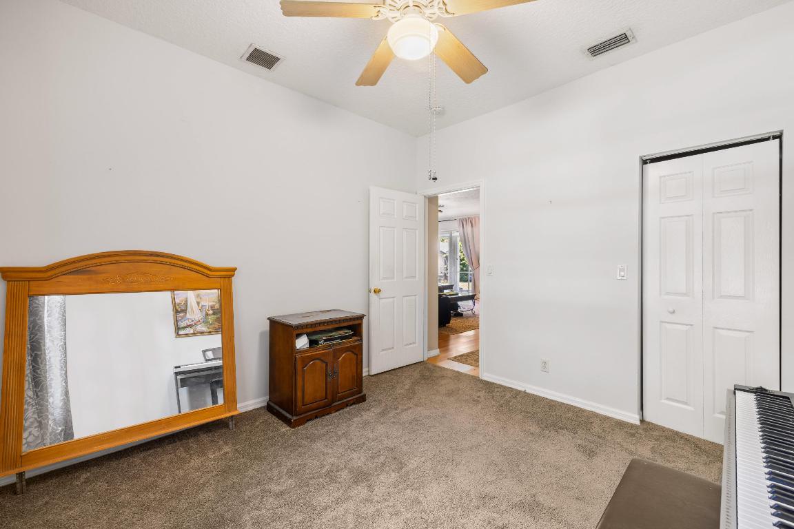 2409 SE Rival Avenue