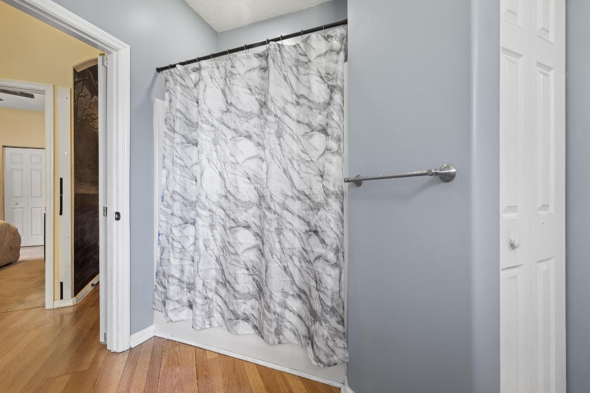 2409 SE Rival Avenue