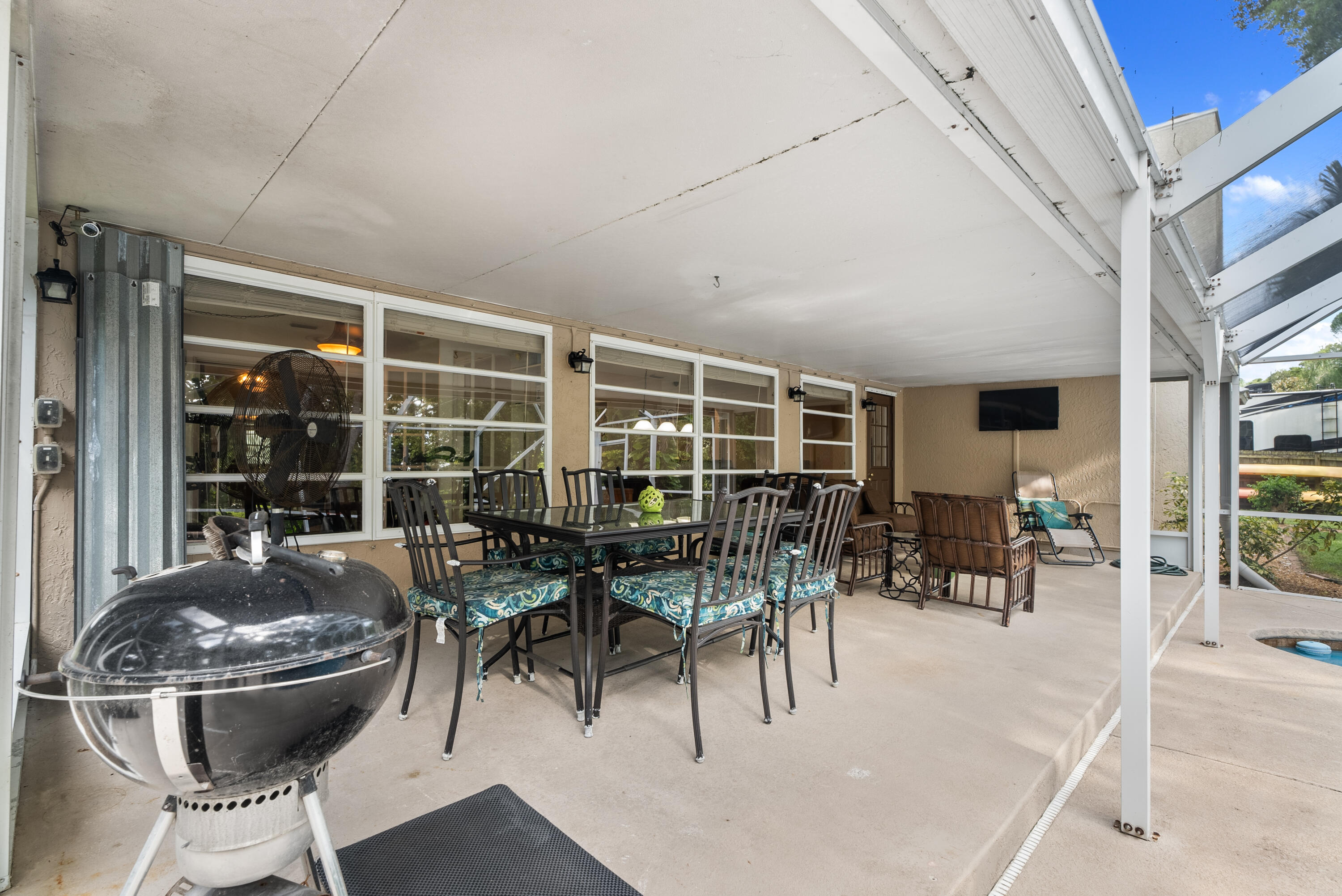 117 NE Naranja Avenue