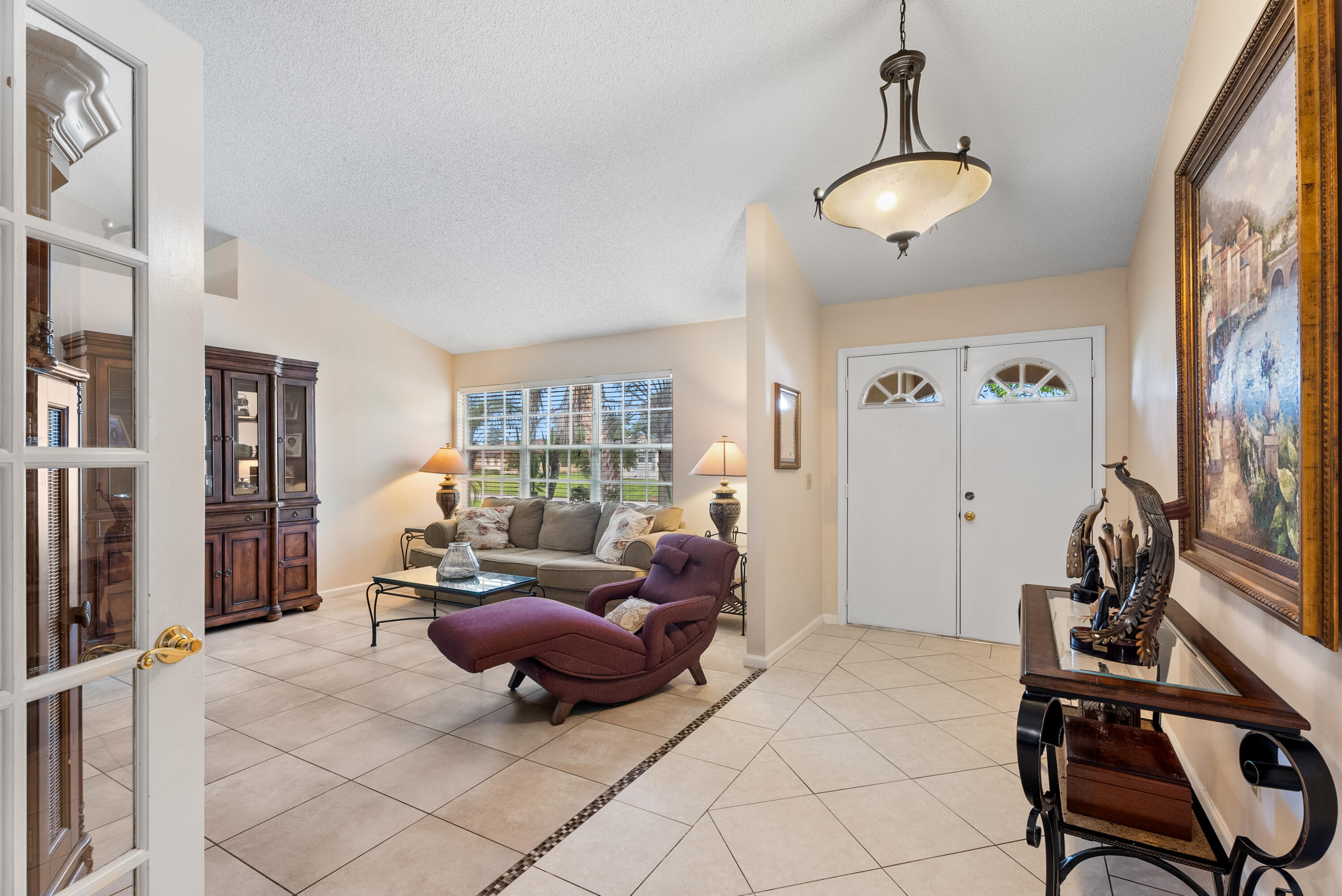 117 NE Naranja Avenue