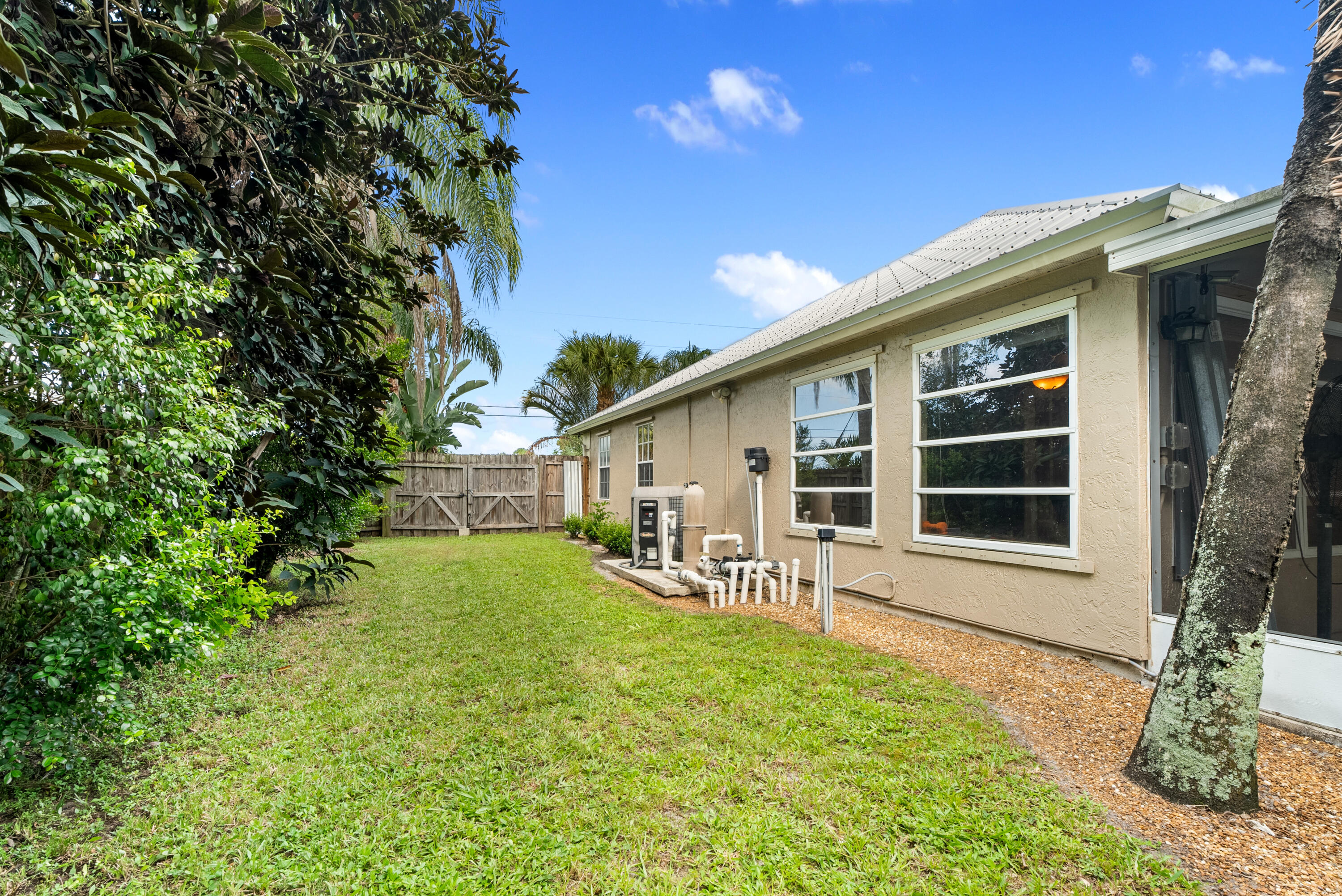 117 NE Naranja Avenue