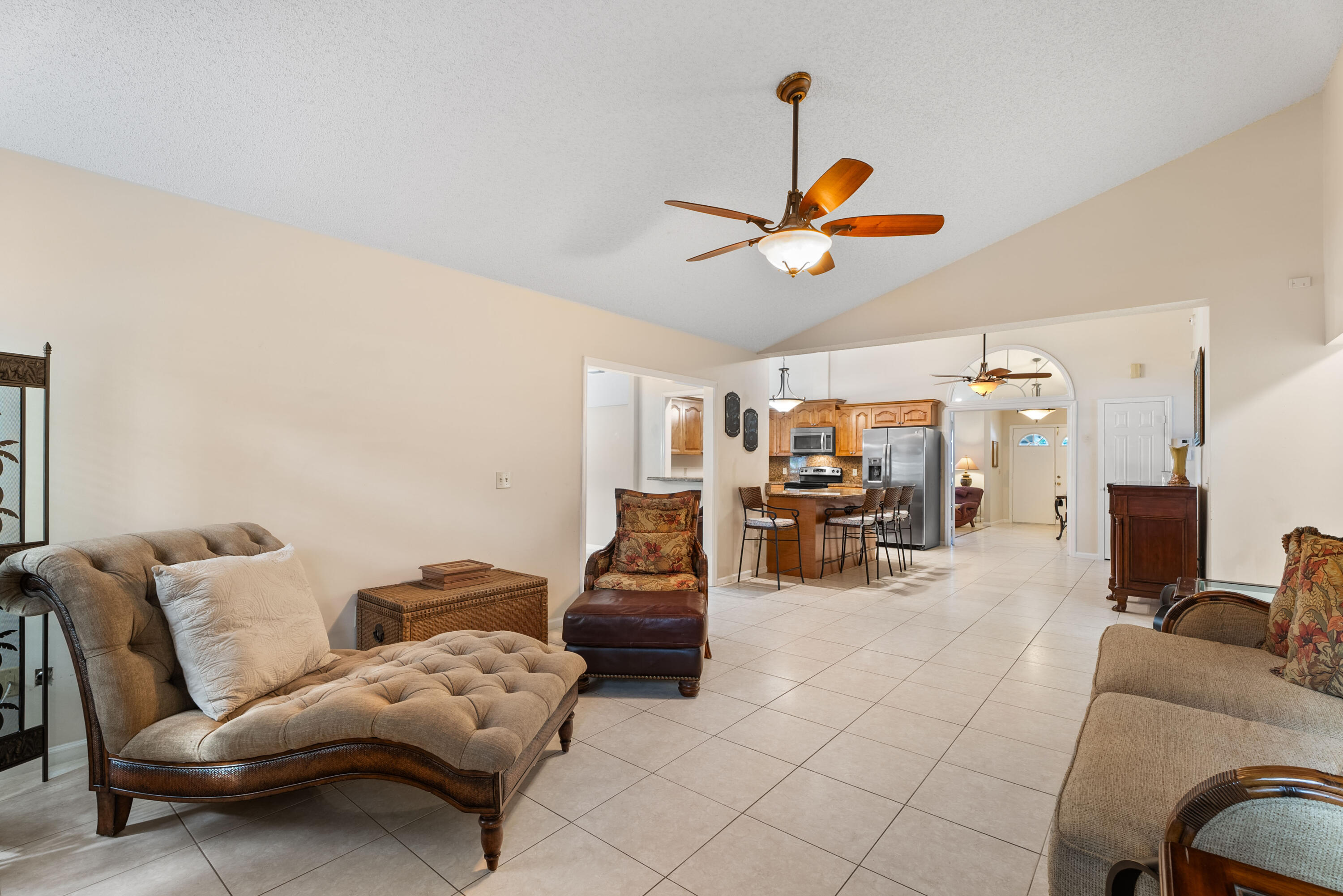 117 NE Naranja Avenue
