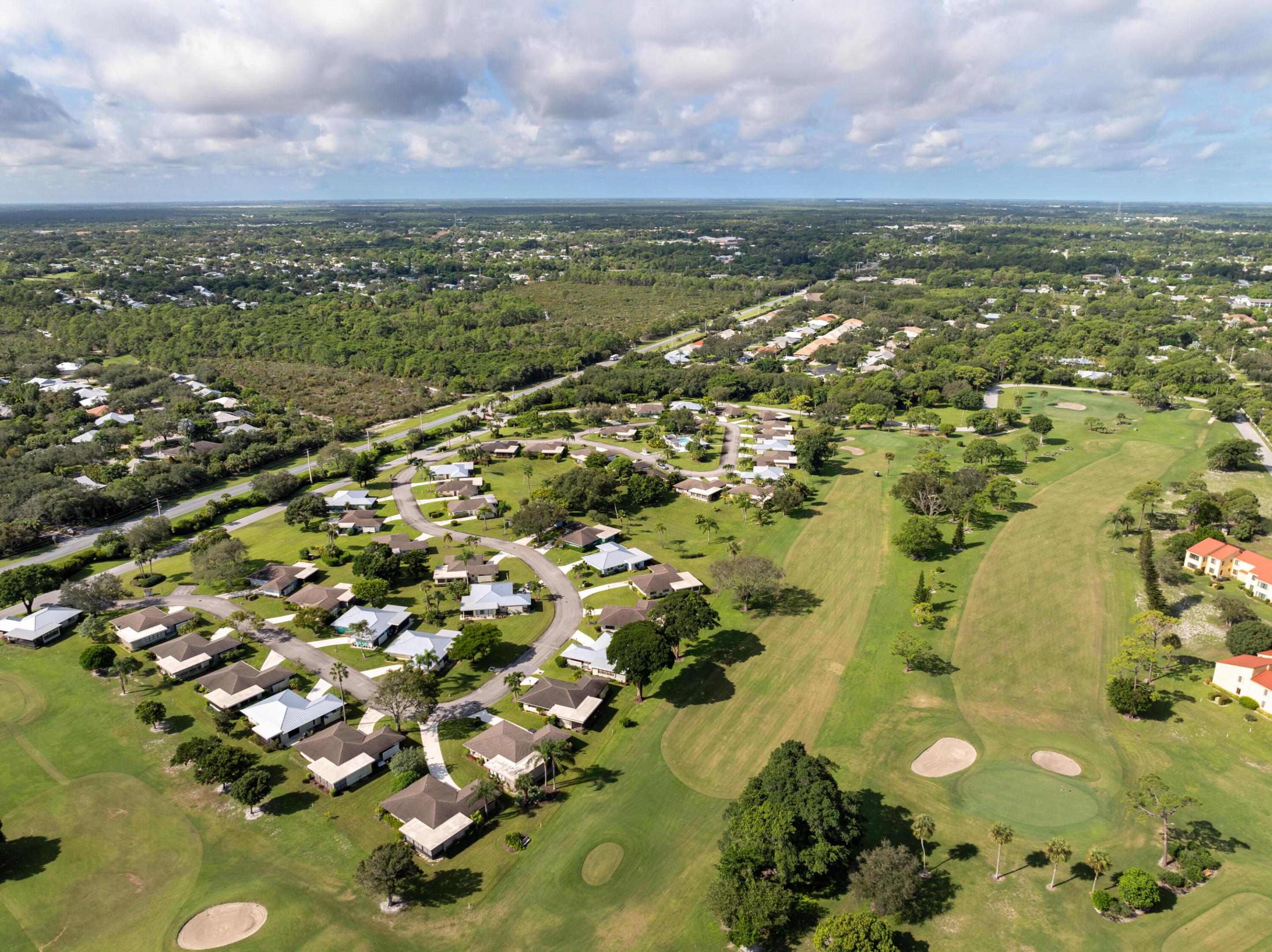 5233 SE Sea Island Way