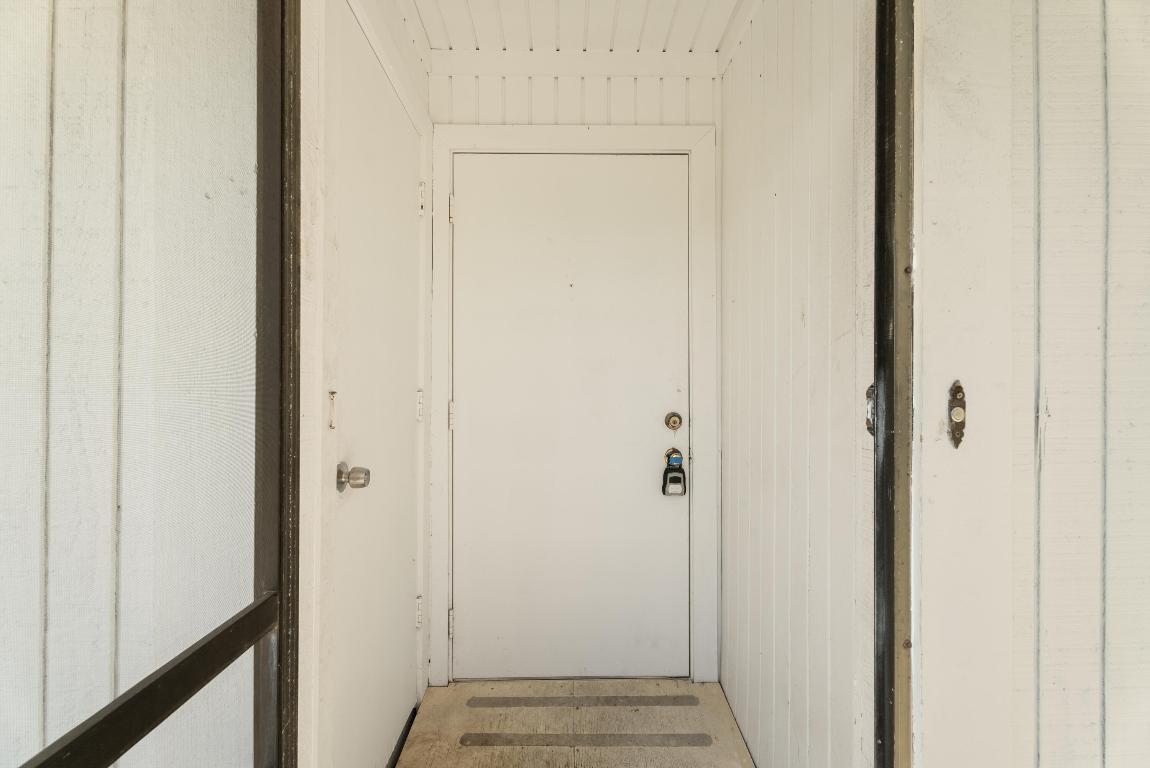 5233 SE Sea Island Way