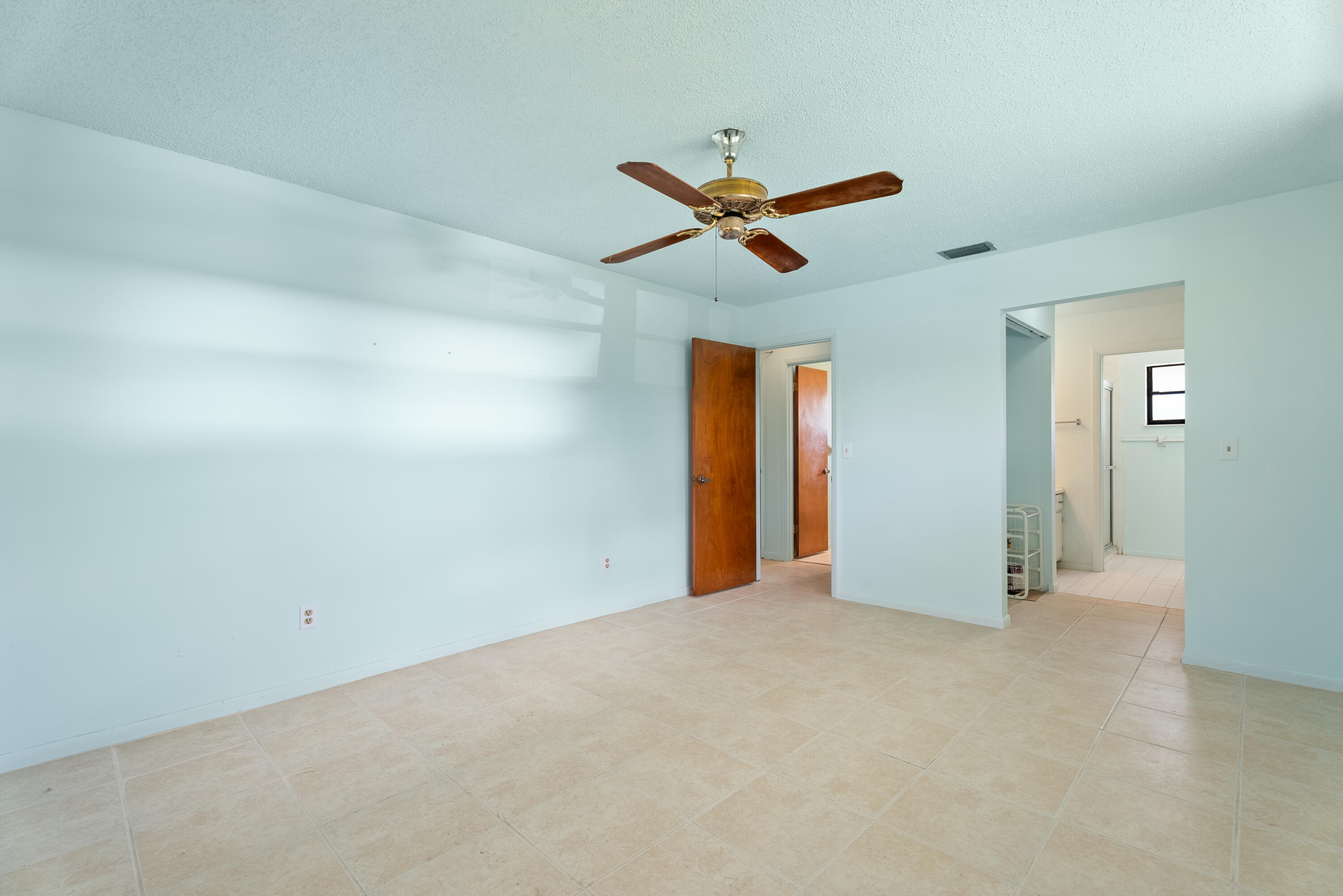 5233 SE Sea Island Way