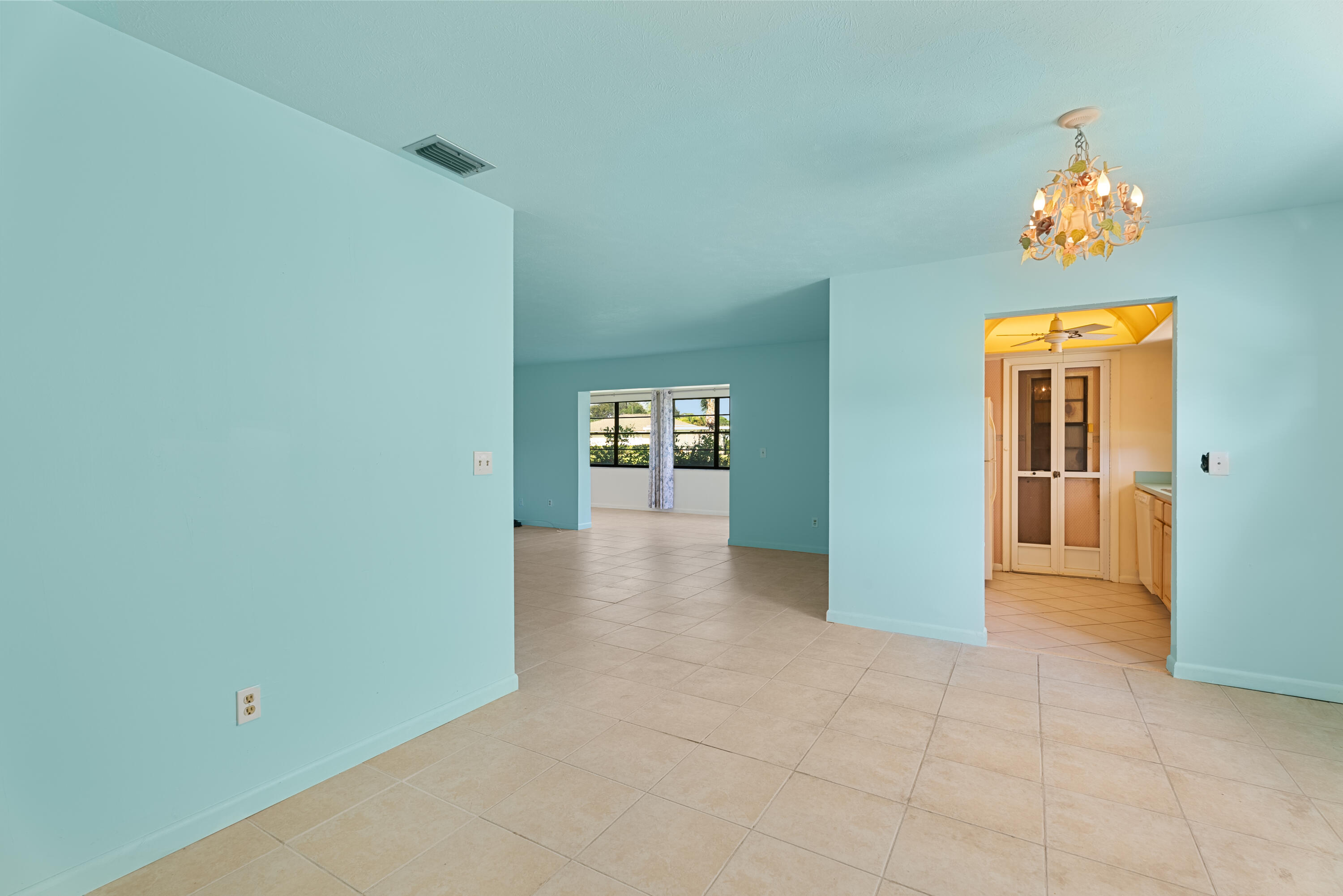 5233 SE Sea Island Way