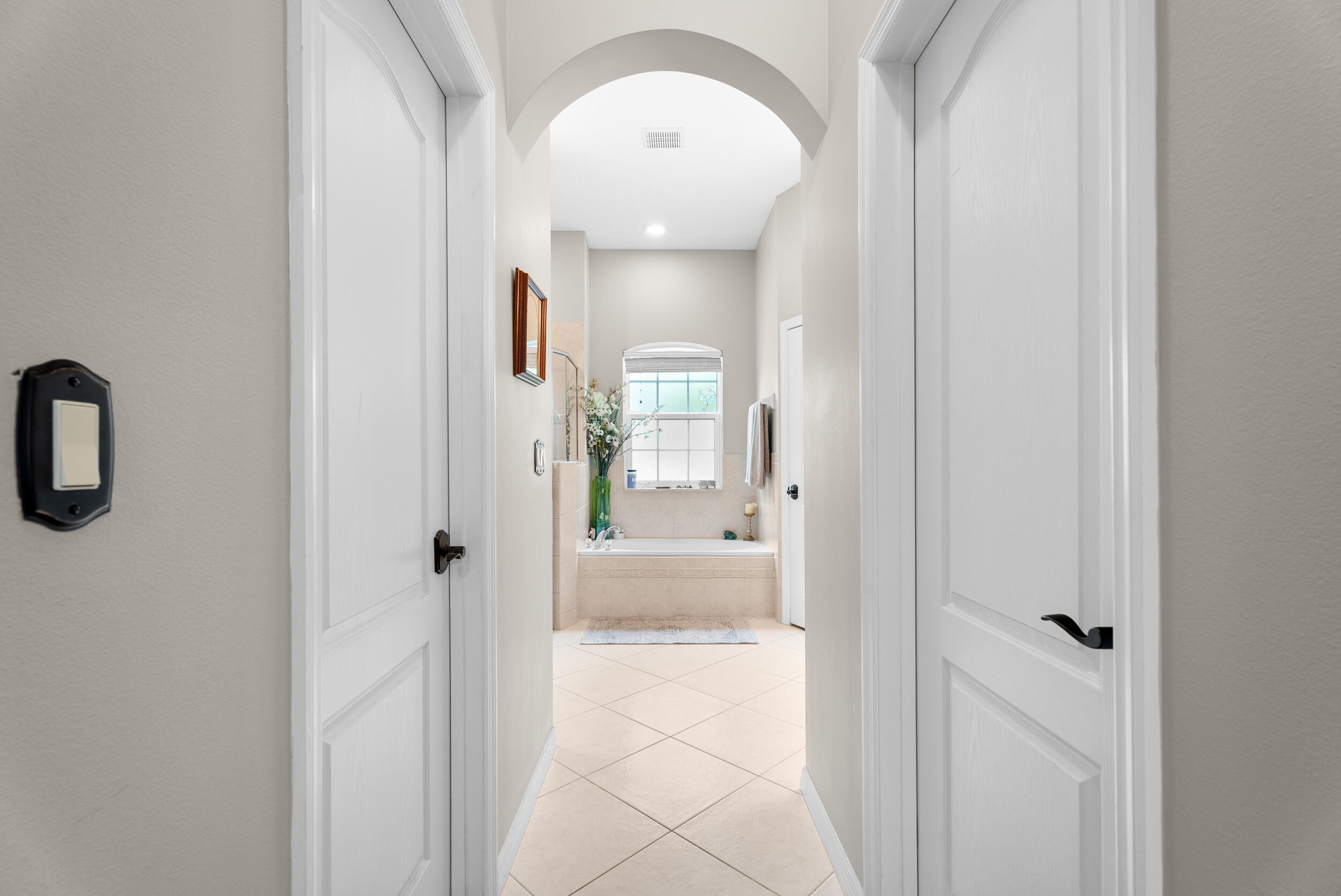 453 NW Sunflower Place