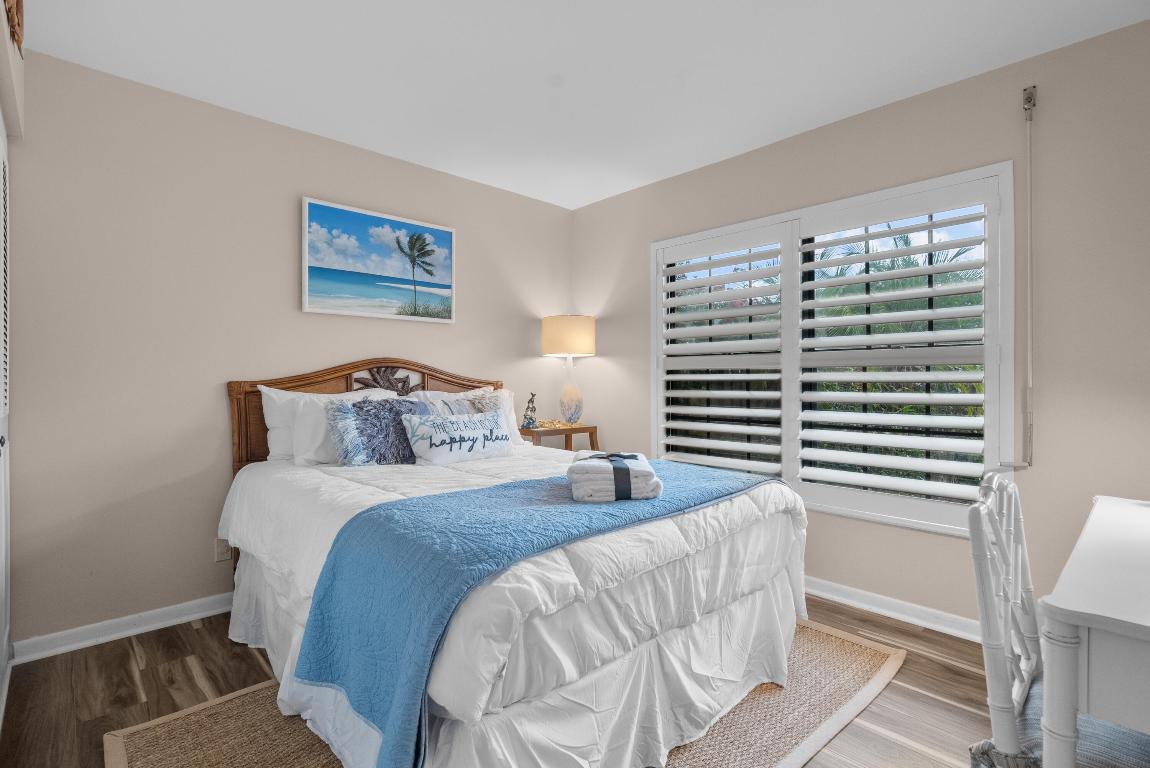 1544 SW Silver Pine Way 104f