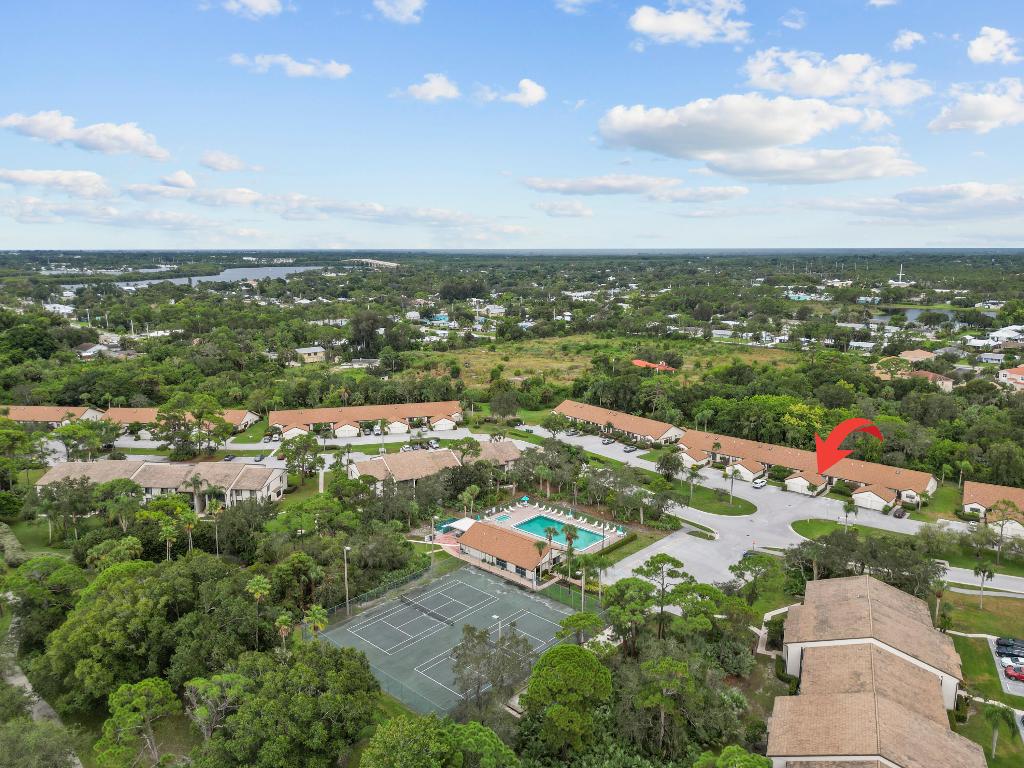 1544 SW Silver Pine Way 104f