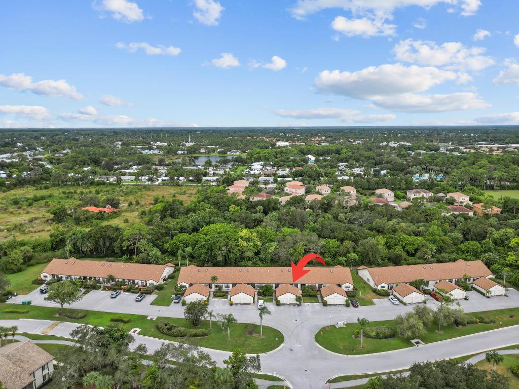 1544 SW Silver Pine Way 104f