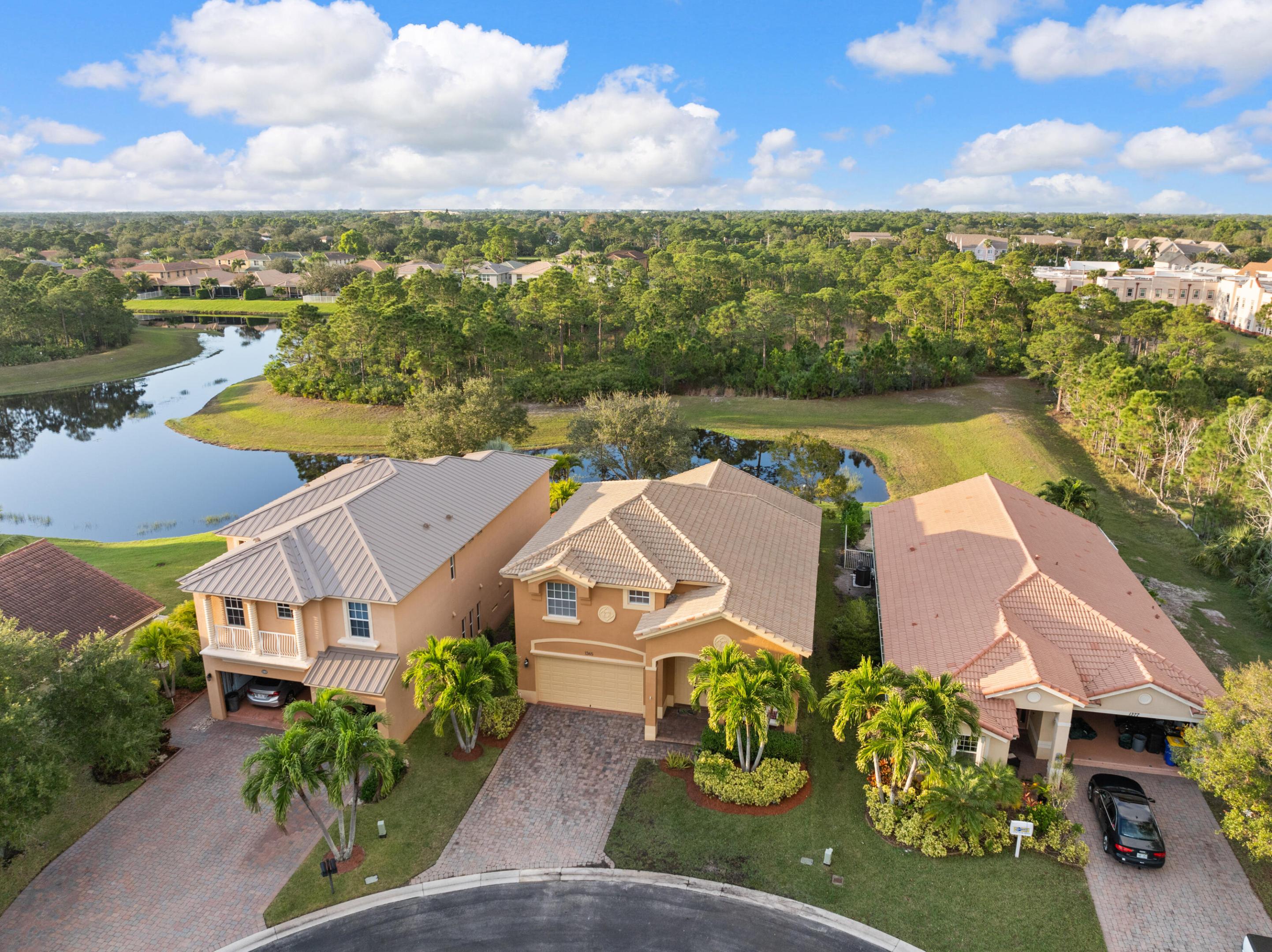 1365 SE Fleming Way