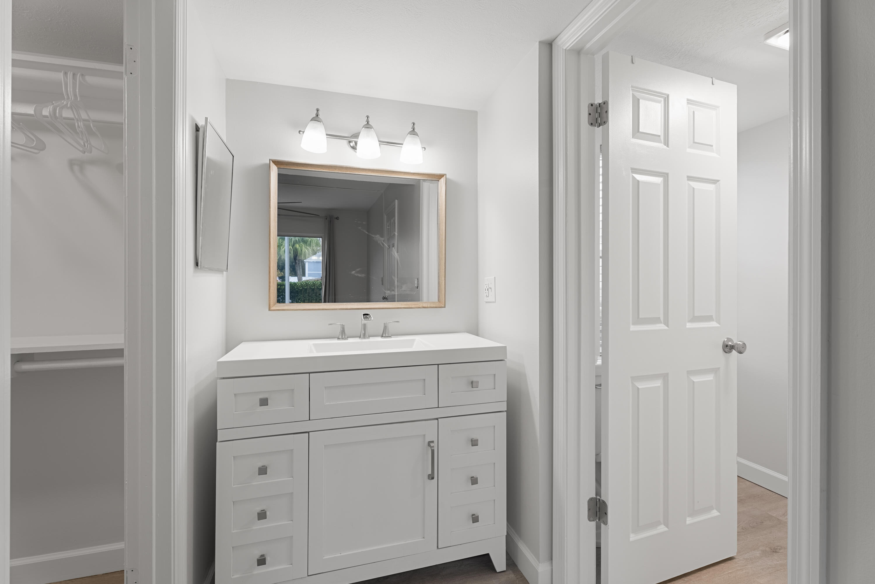 3278 SE Aster Lane F156