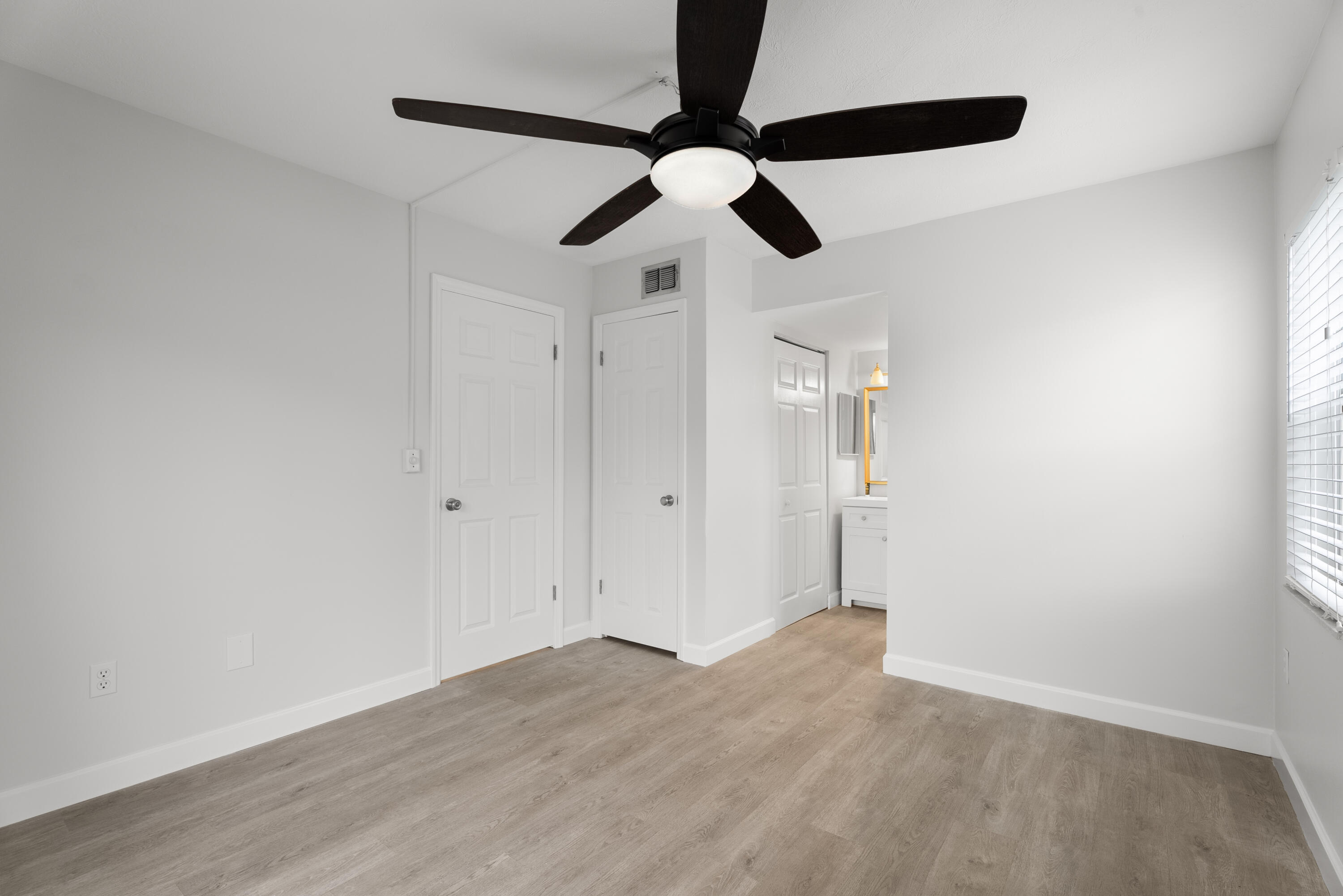 3278 SE Aster Lane F156