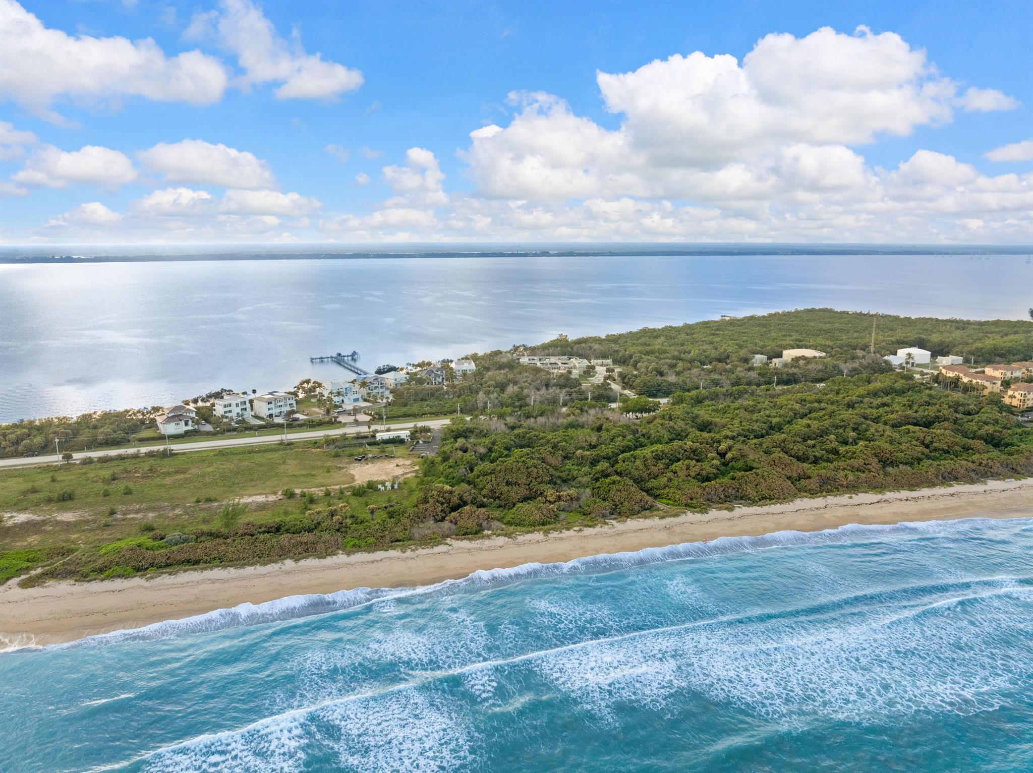 7671 Pelican Pointe Drive