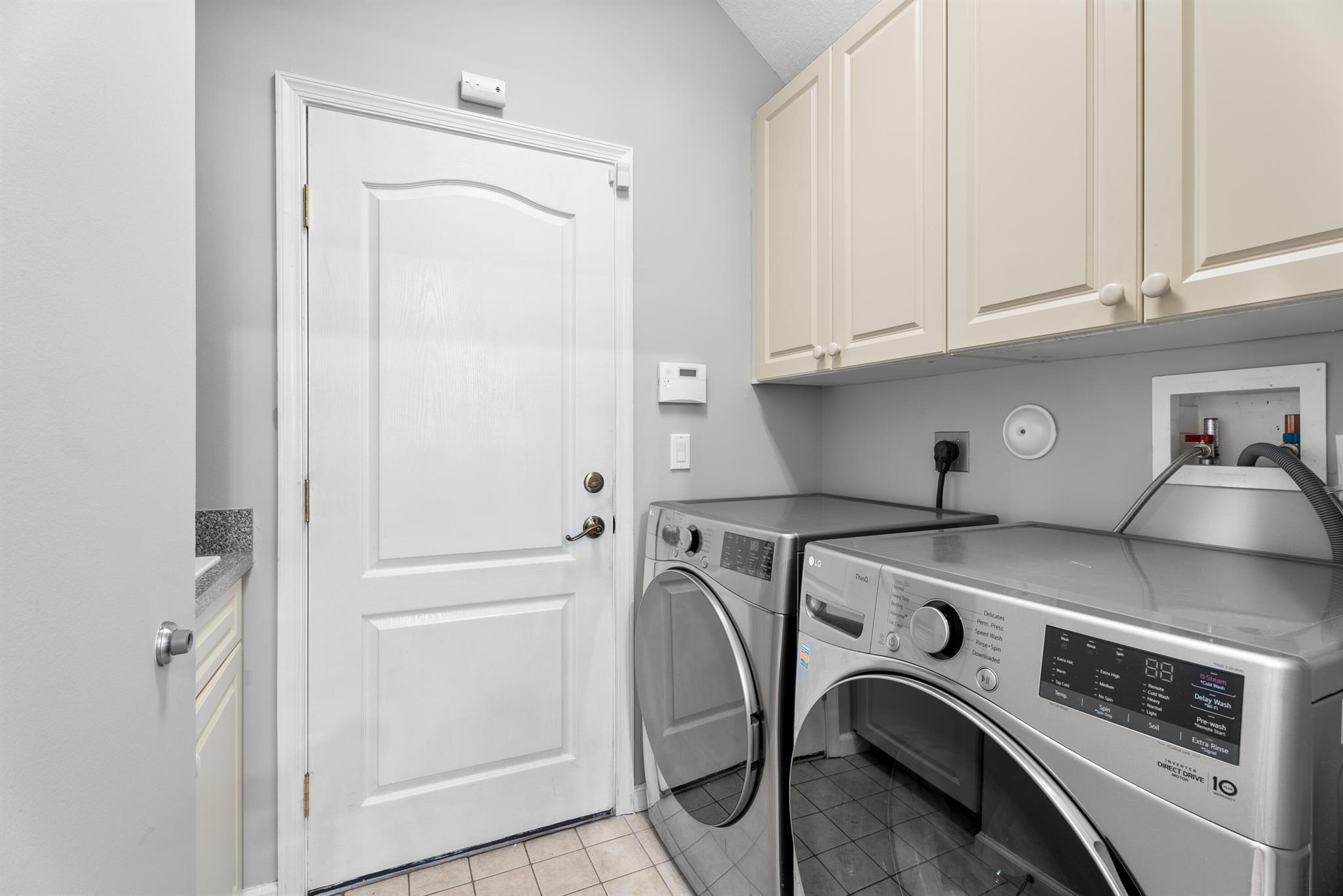 8783 SW Fishermans Wharf Drive