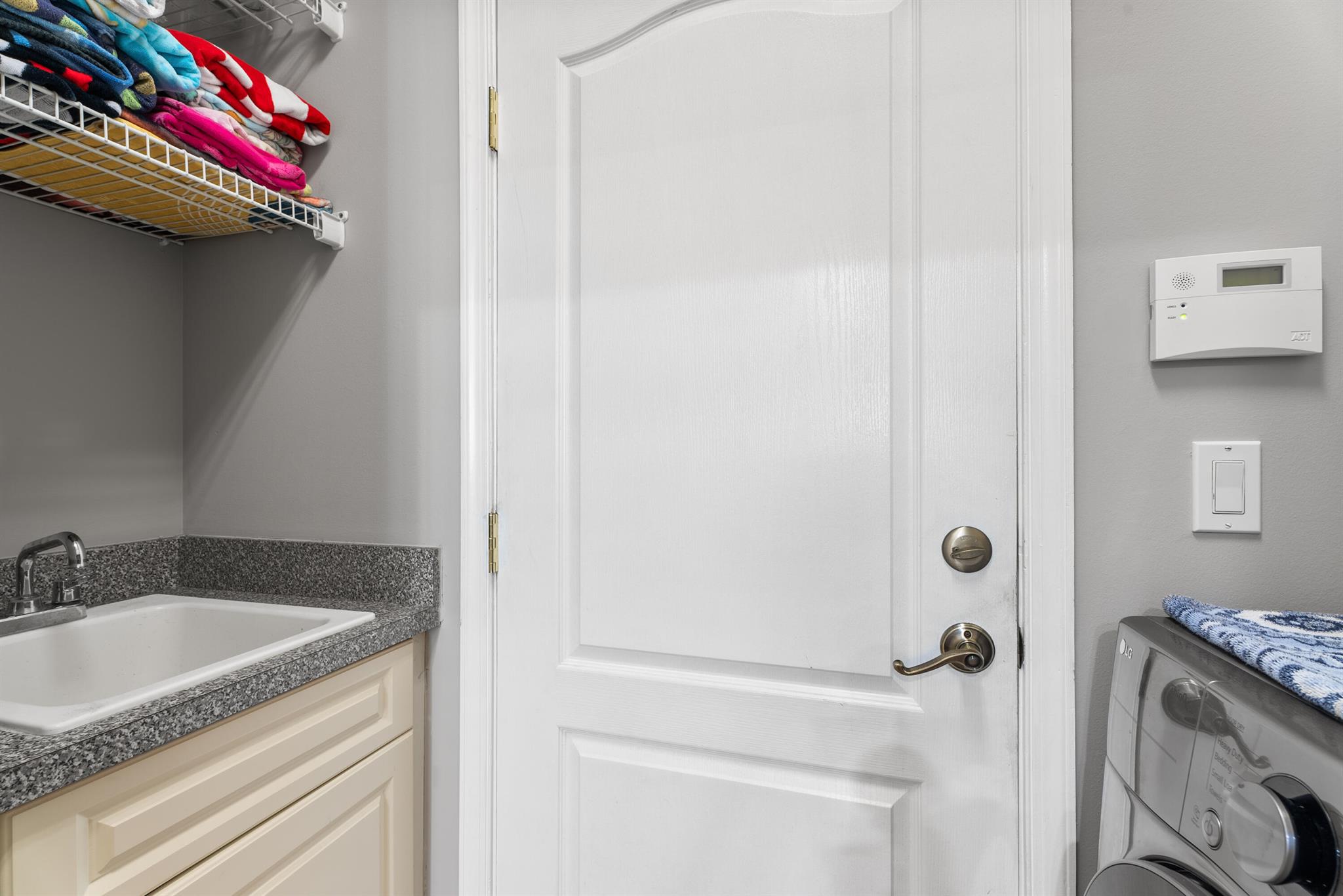 8783 SW Fishermans Wharf Drive