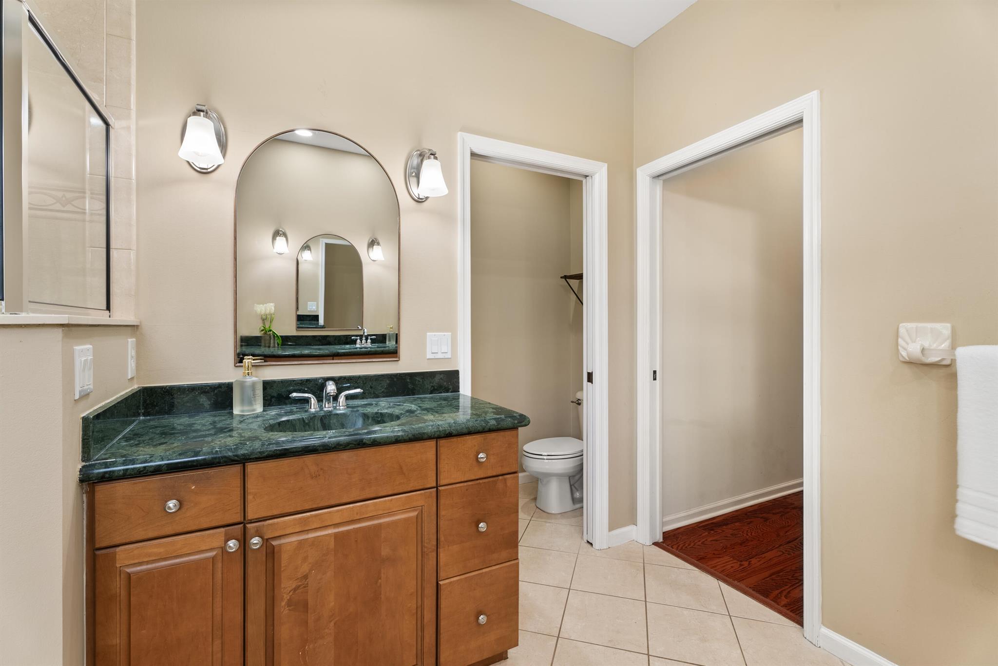 8783 SW Fishermans Wharf Drive