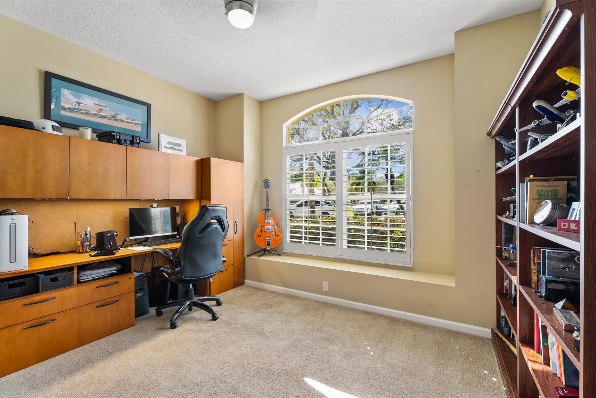 8783 SW Fishermans Wharf Drive