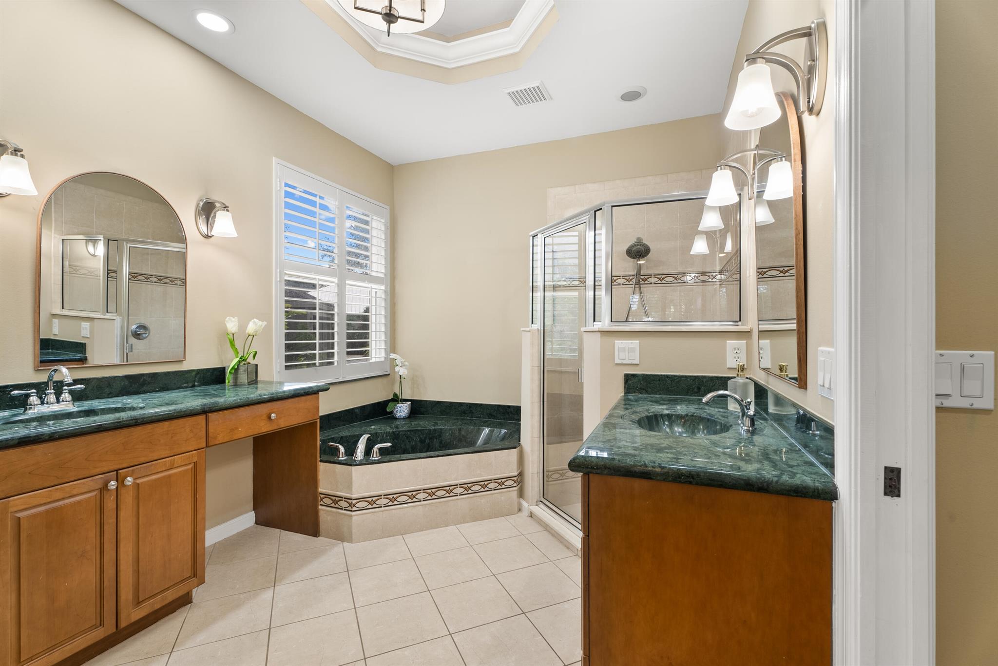 8783 SW Fishermans Wharf Drive