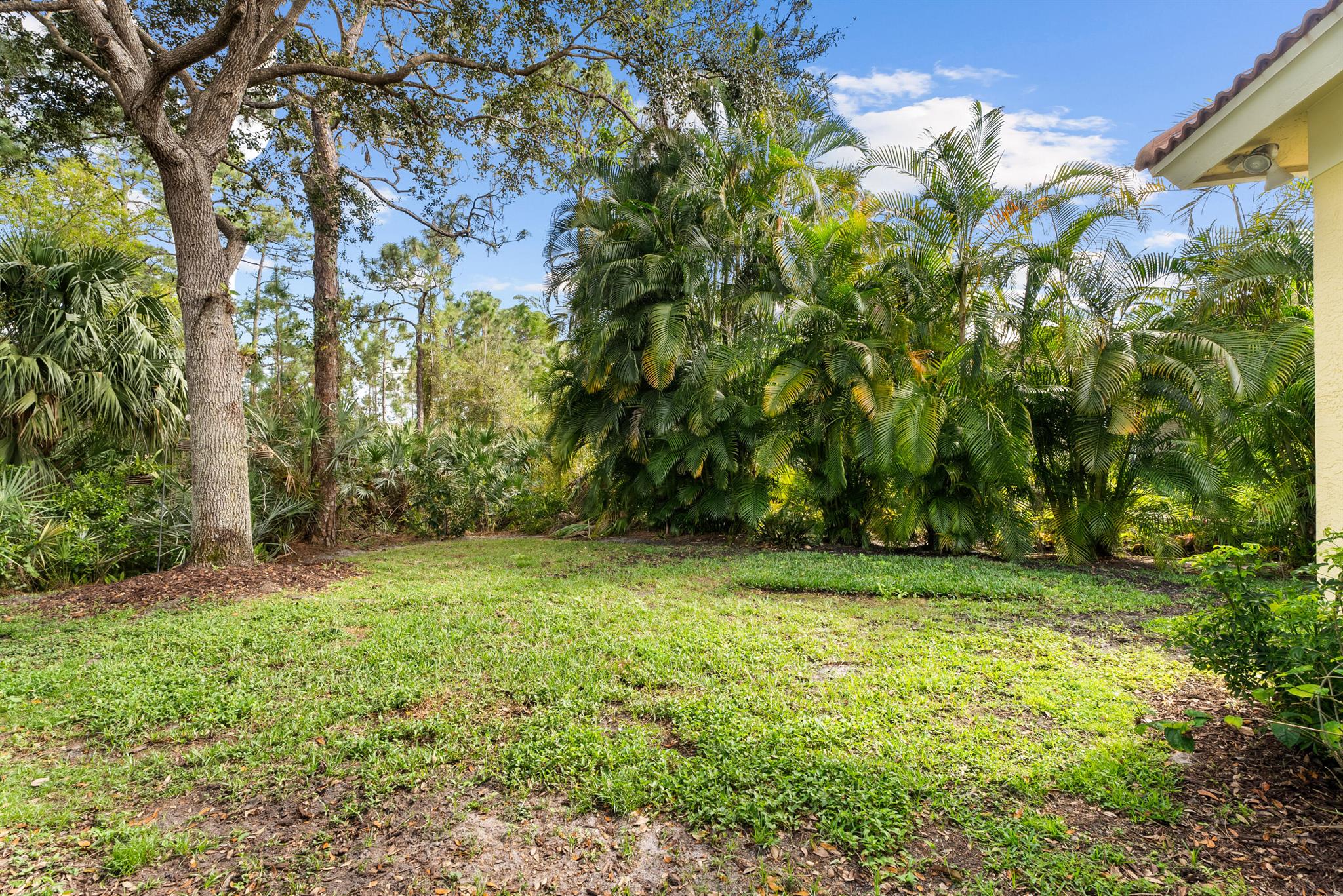 8783 SW Fishermans Wharf Drive