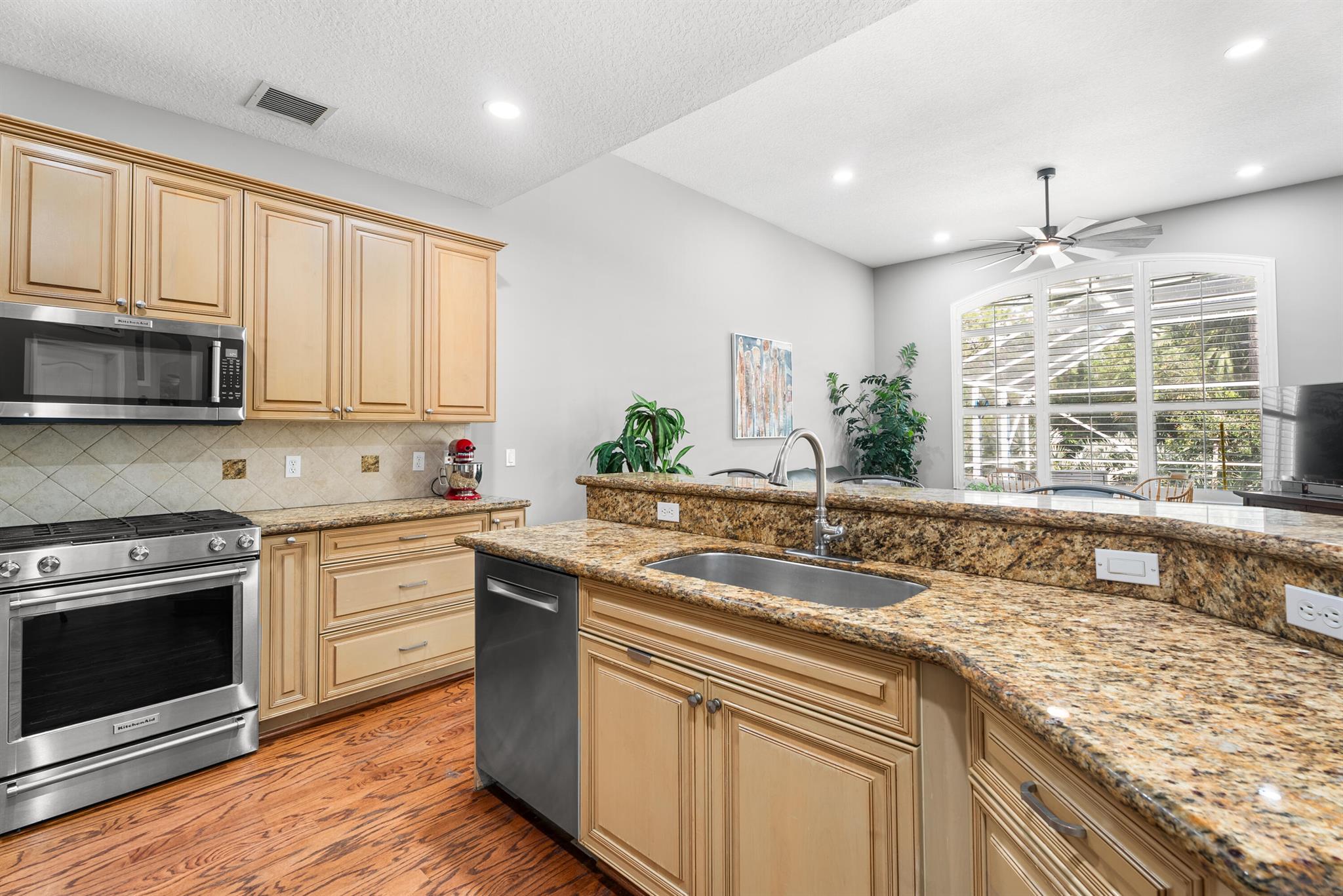 8783 SW Fishermans Wharf Drive