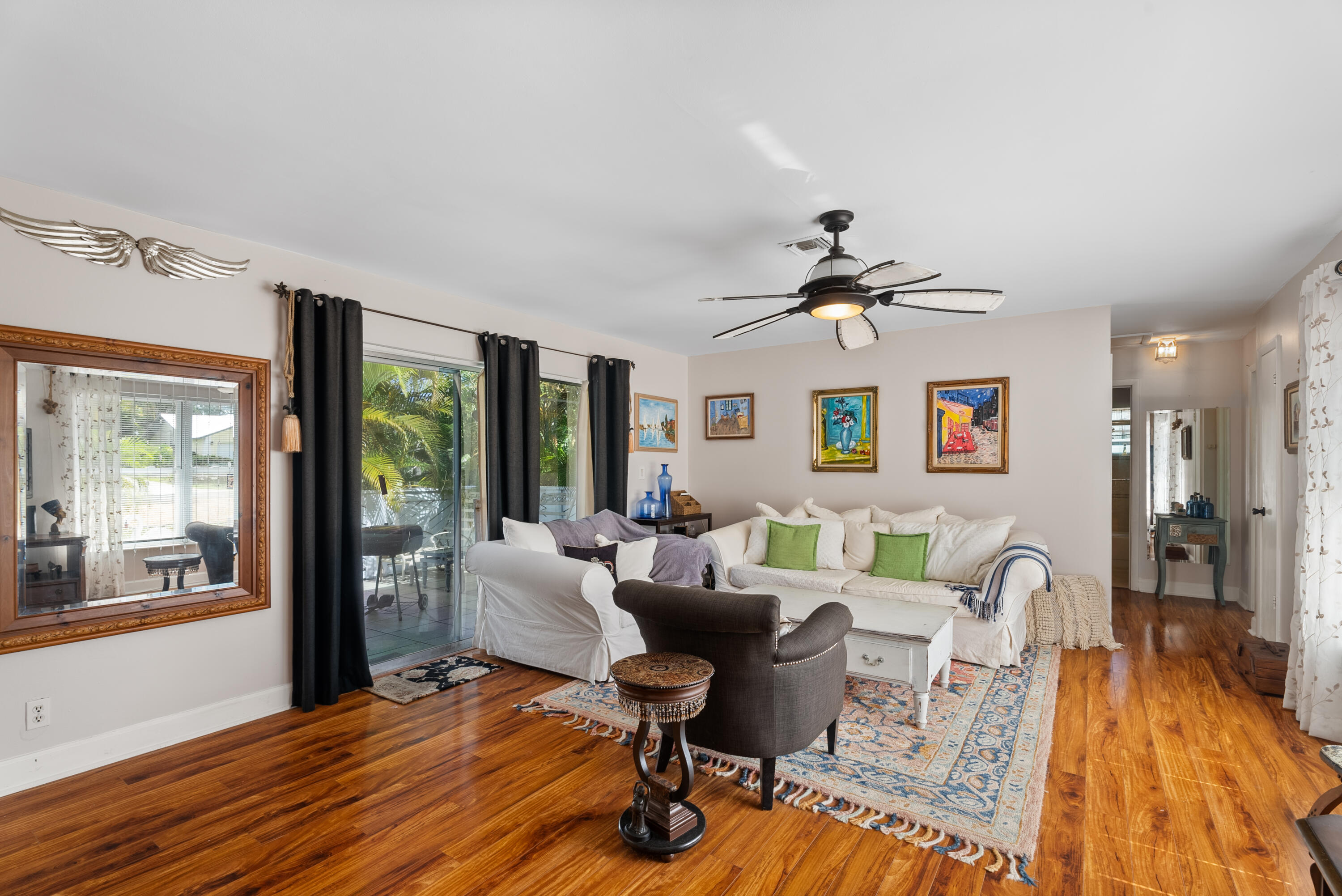 4805 SE Manatee Terrace