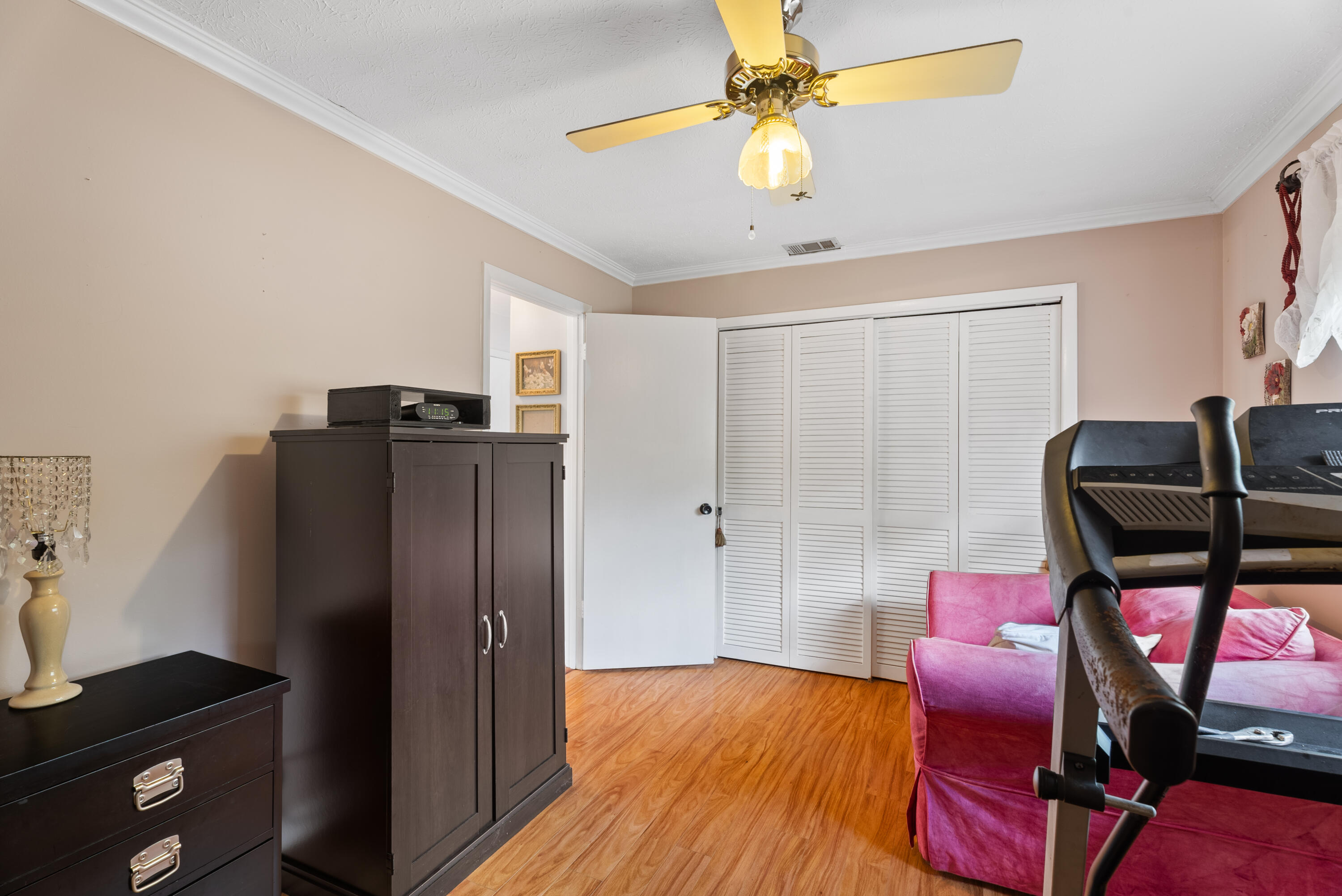 4805 SE Manatee Terrace