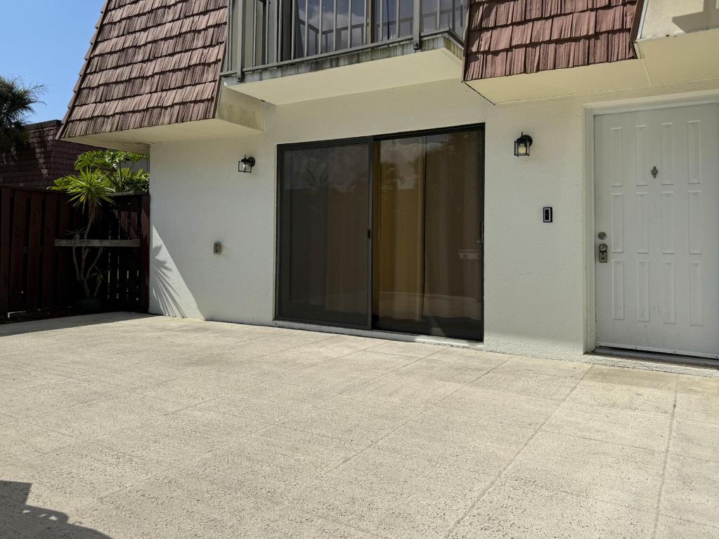 3031 SW Sunset Trace Circle