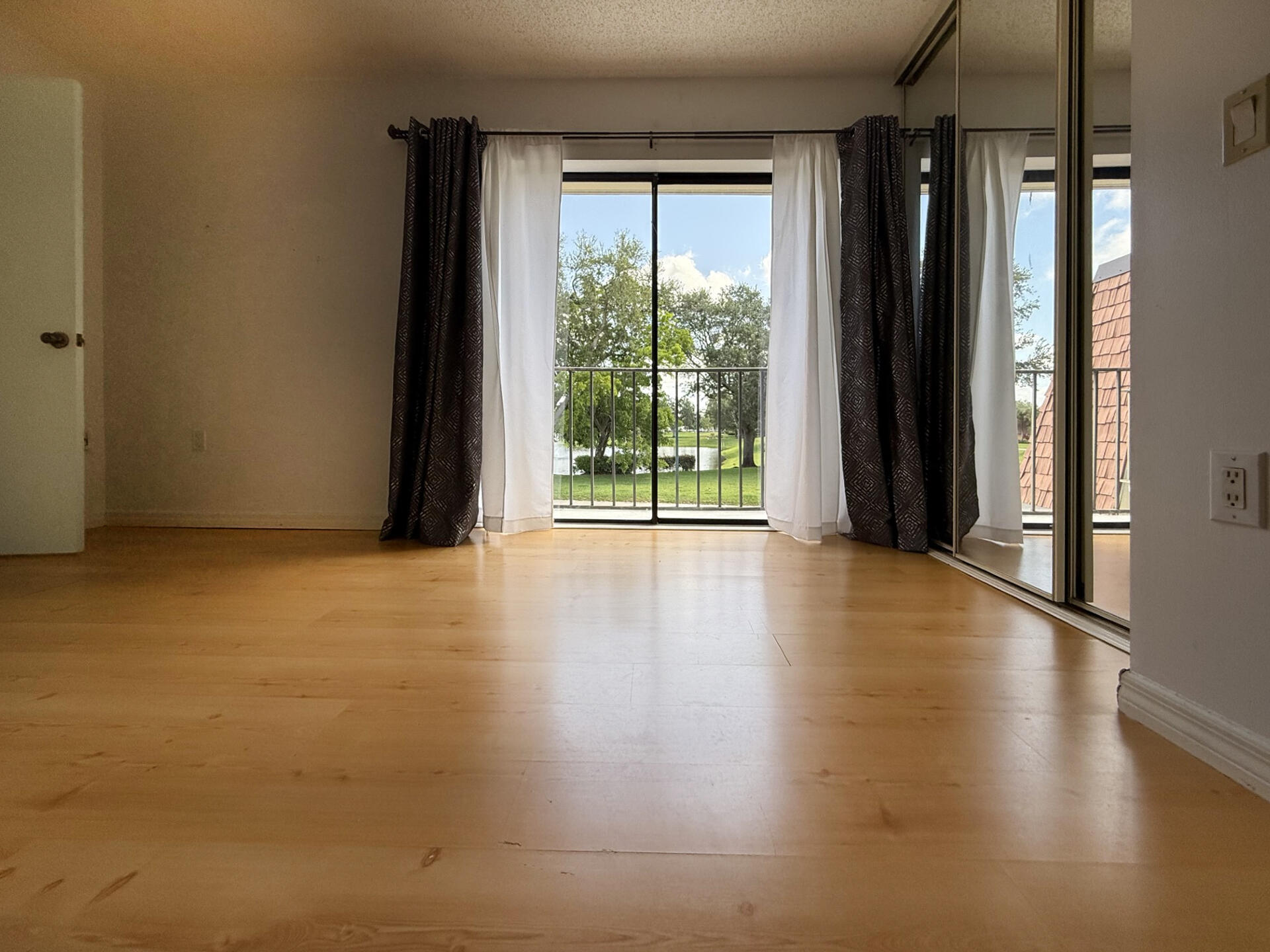 3031 SW Sunset Trace Circle