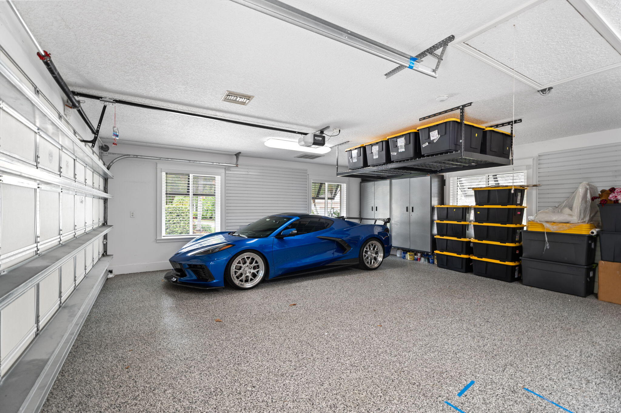 121 Hillcrest Drive