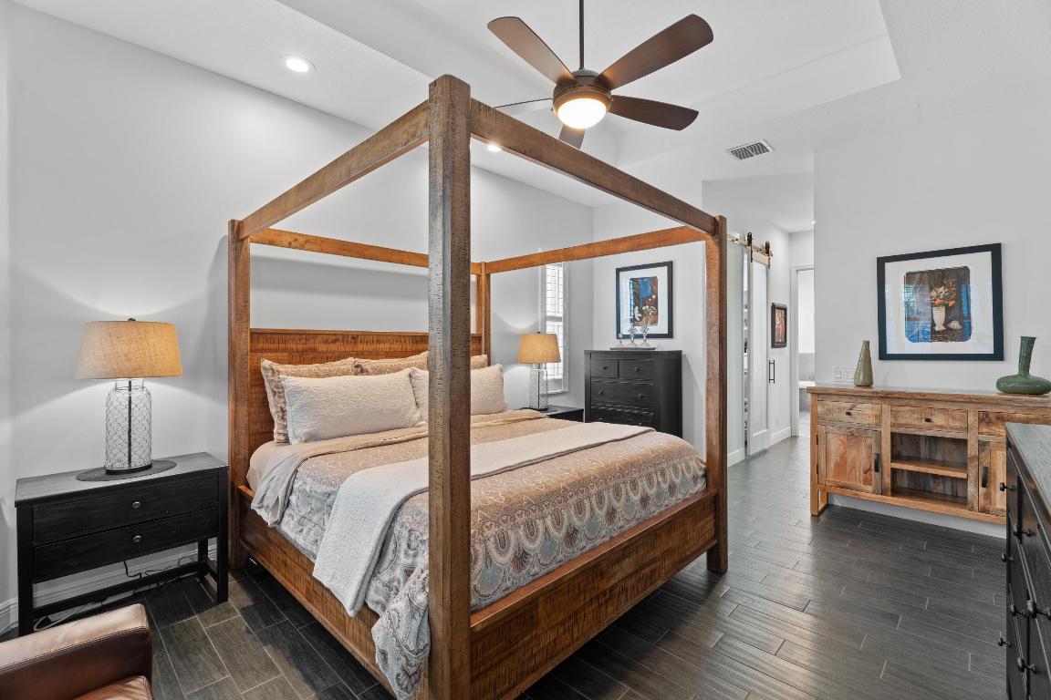 127 NW Swann Mill Circle