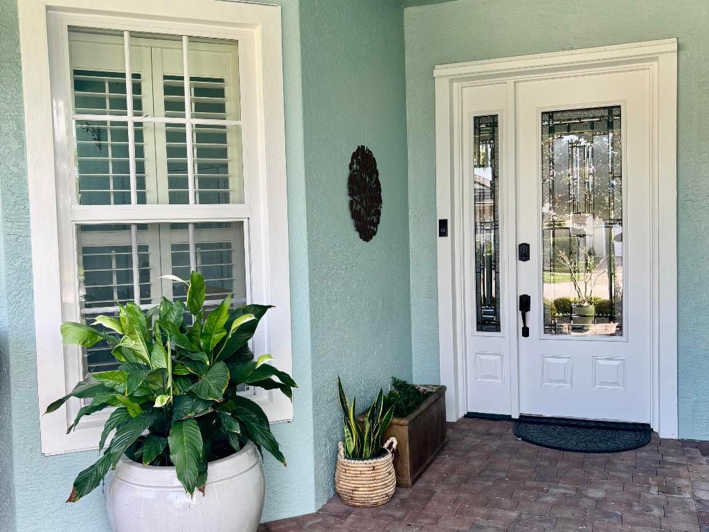 127 NW Swann Mill Circle