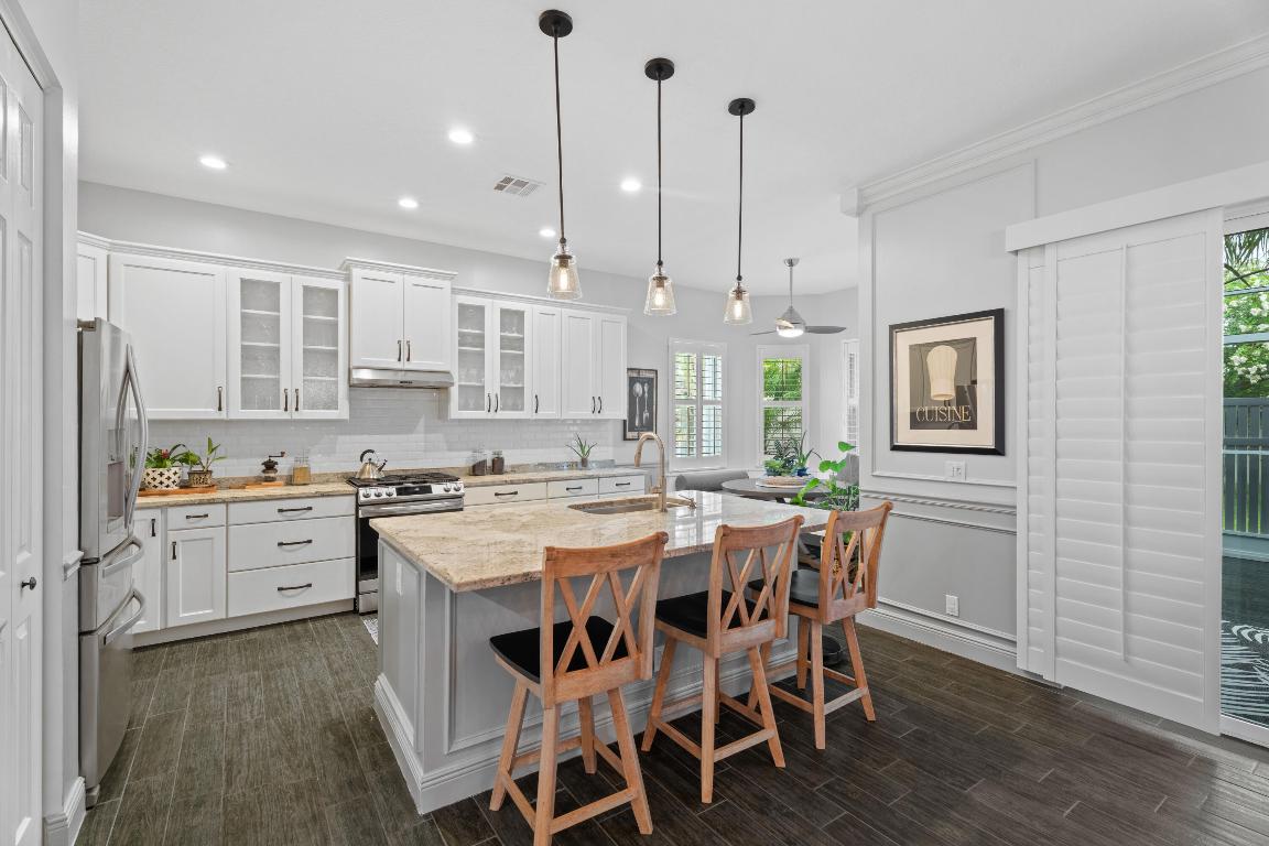 127 NW Swann Mill Circle