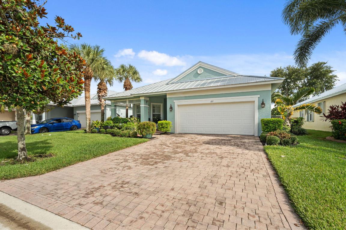 127 NW Swann Mill Circle