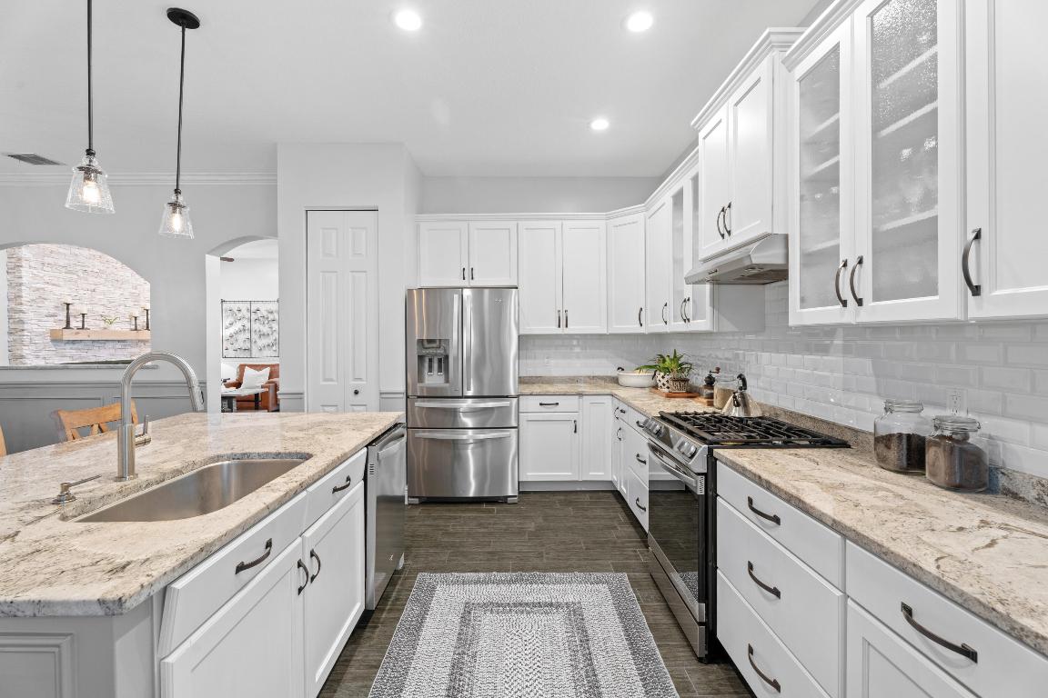 127 NW Swann Mill Circle